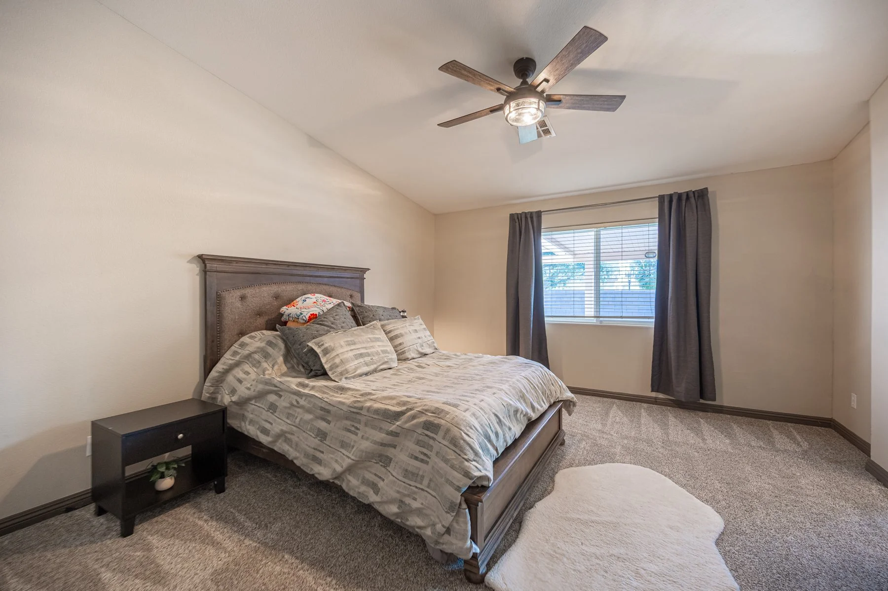 8228 Willow Cabin St-138.jpg