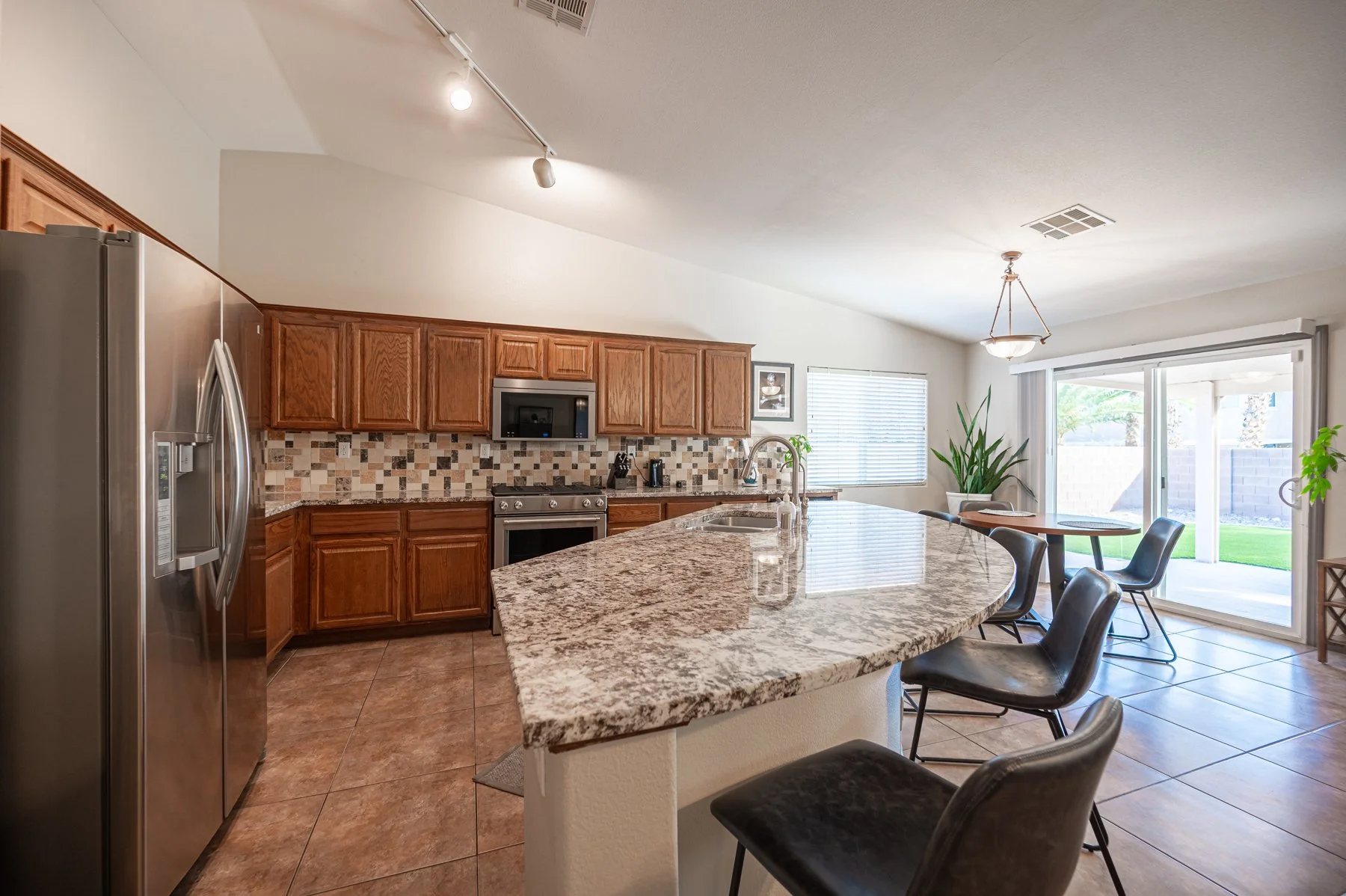 8228 Willow Cabin St-126.jpg