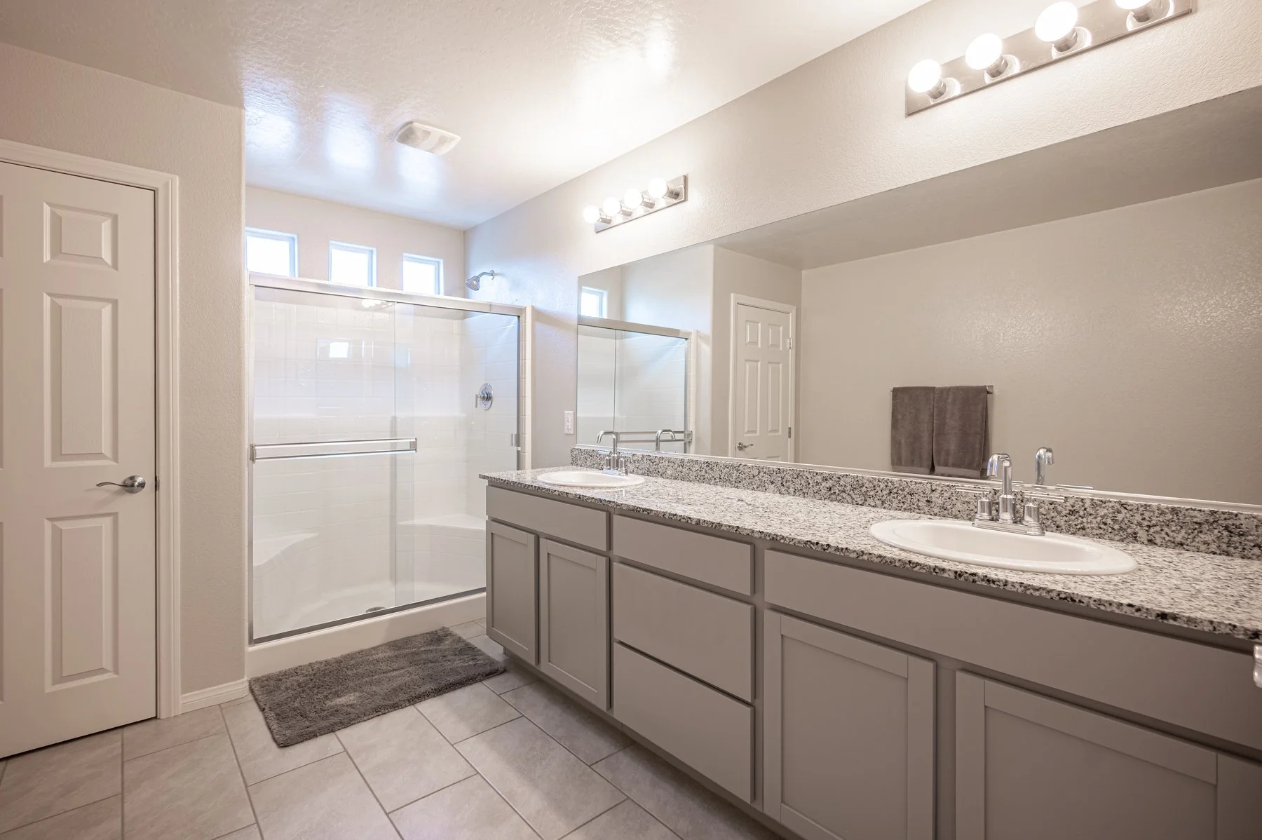 4447 Creekside Cavern Ave-133.jpg