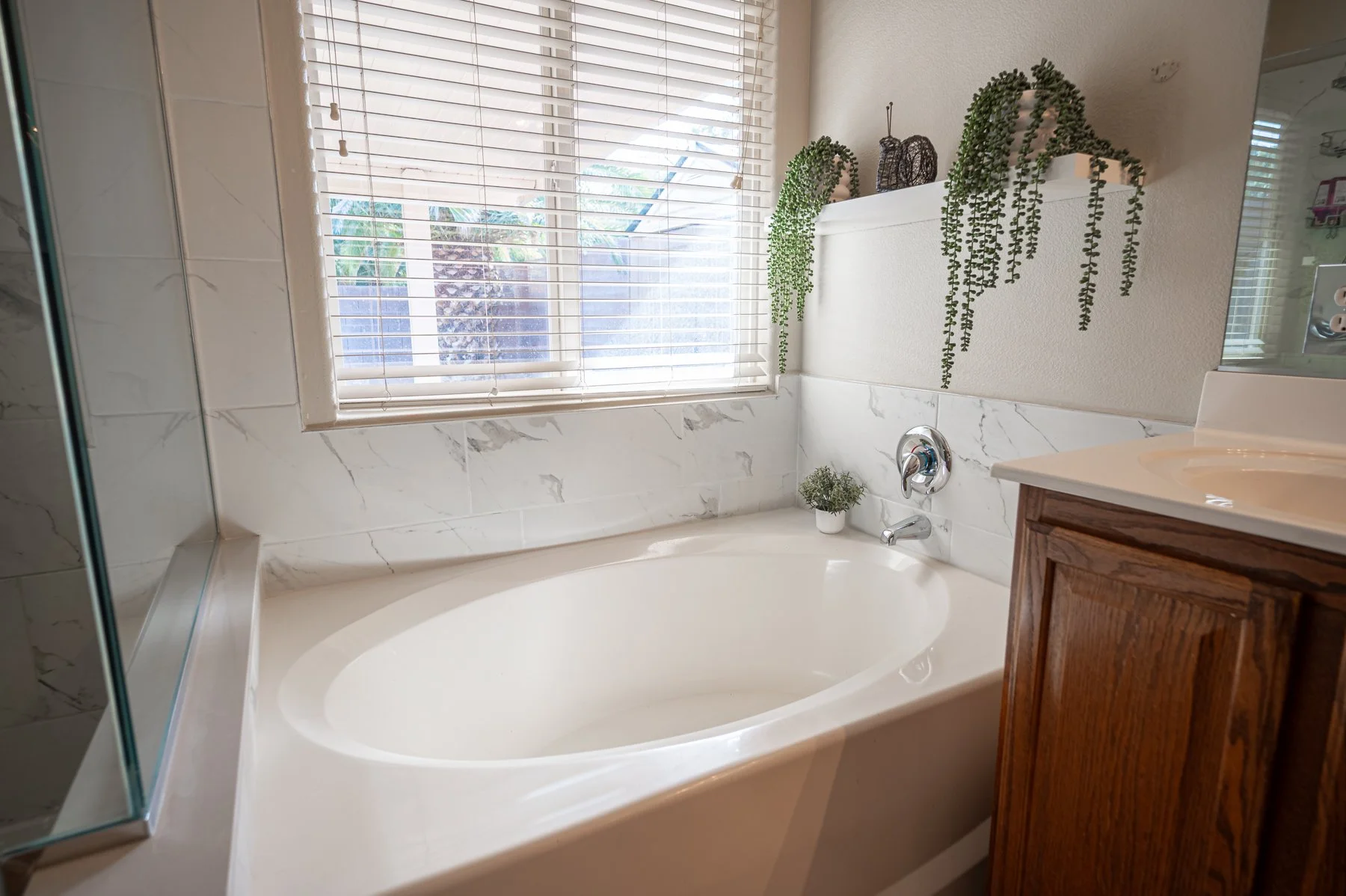 8228 Willow Cabin St-143.jpg