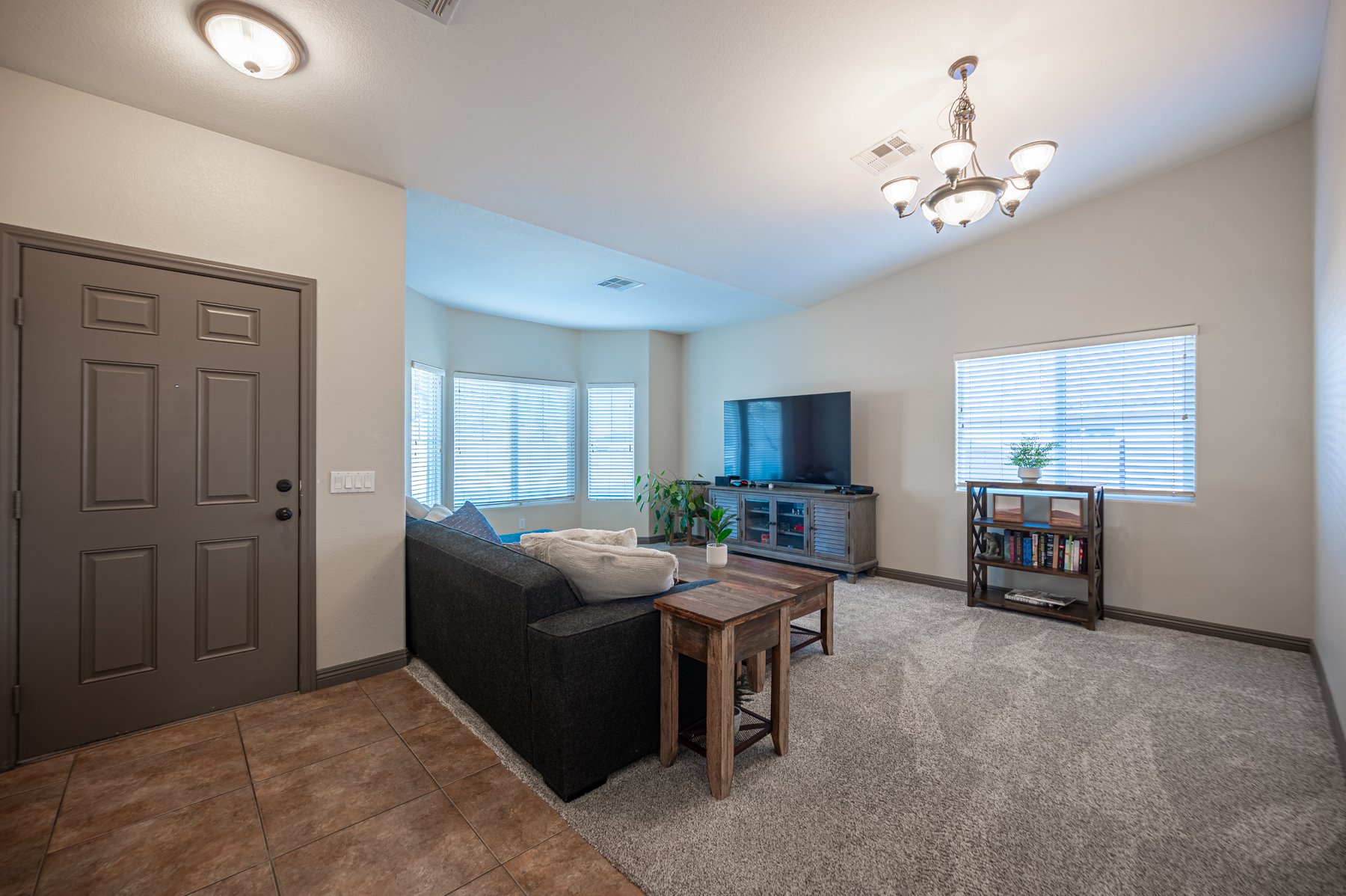 8228 Willow Cabin St-112.jpg