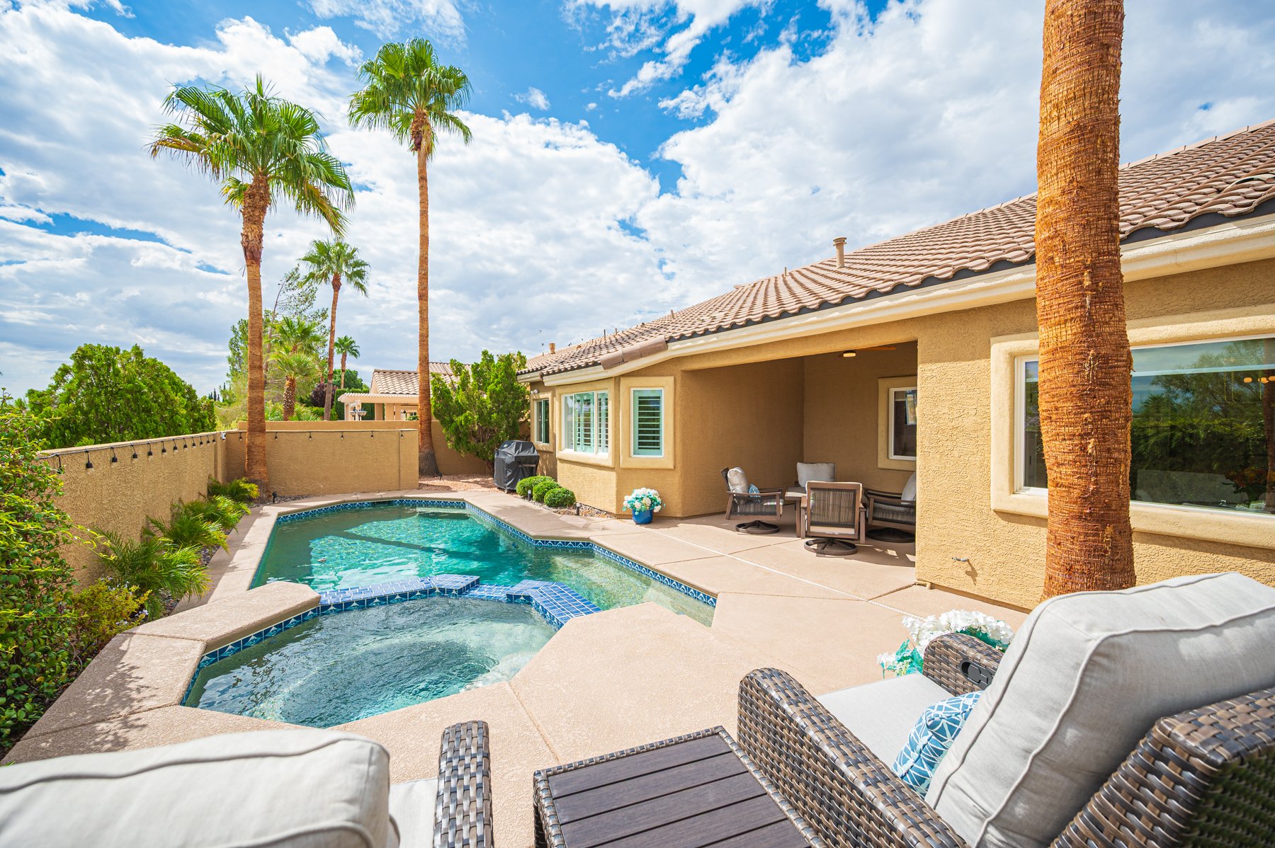 1812 Monterey Cypress St-111.jpg