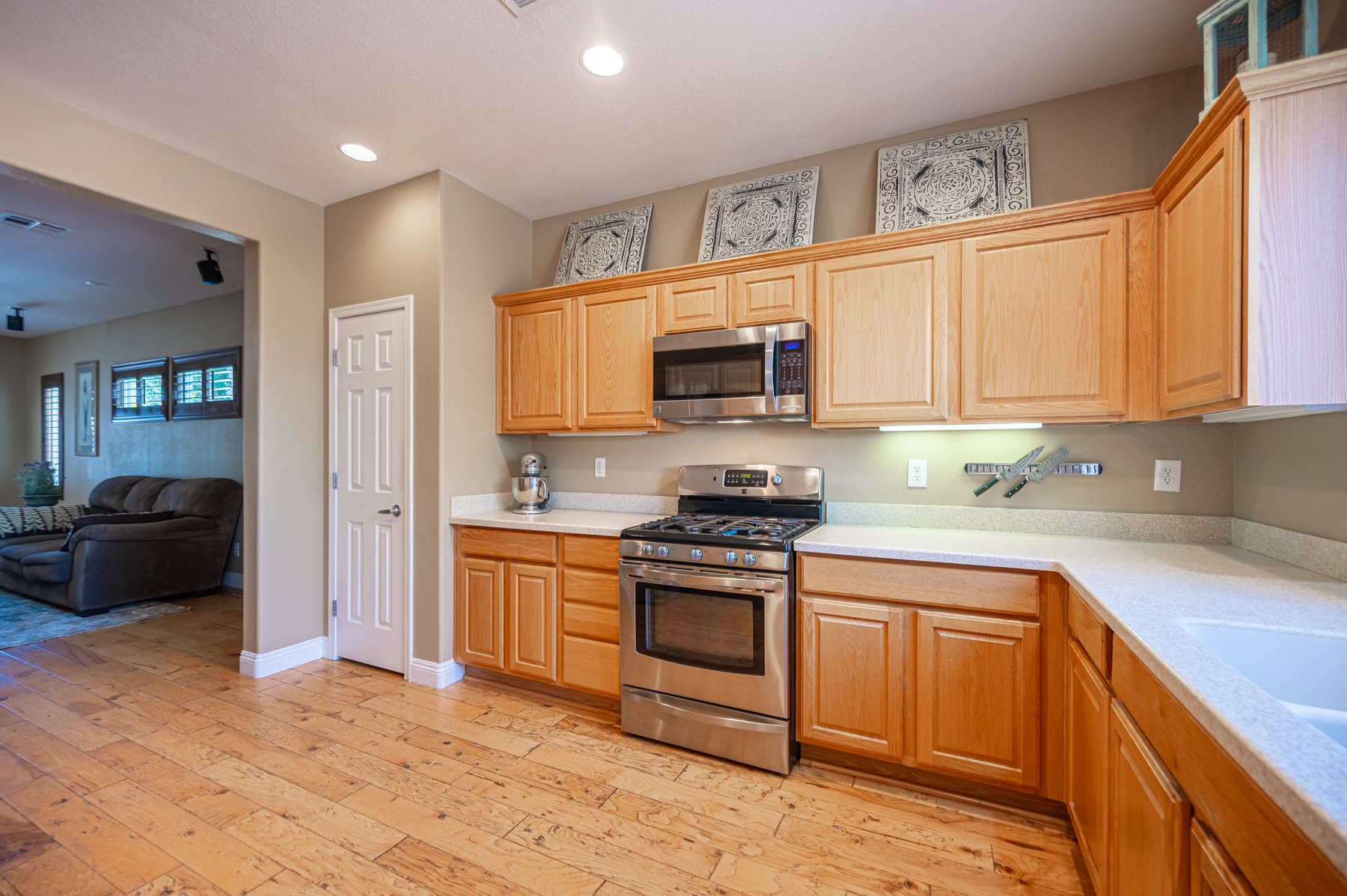 708 Granite Rapids St-111.jpg