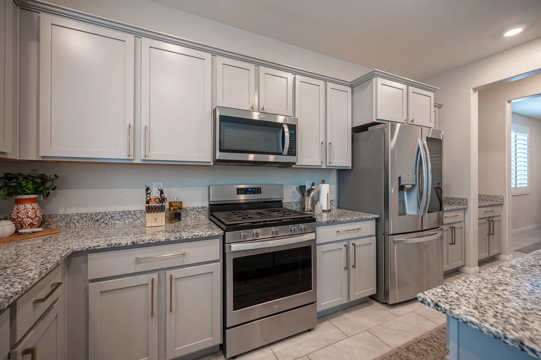 4447 Creekside Cavern Ave-118.jpg