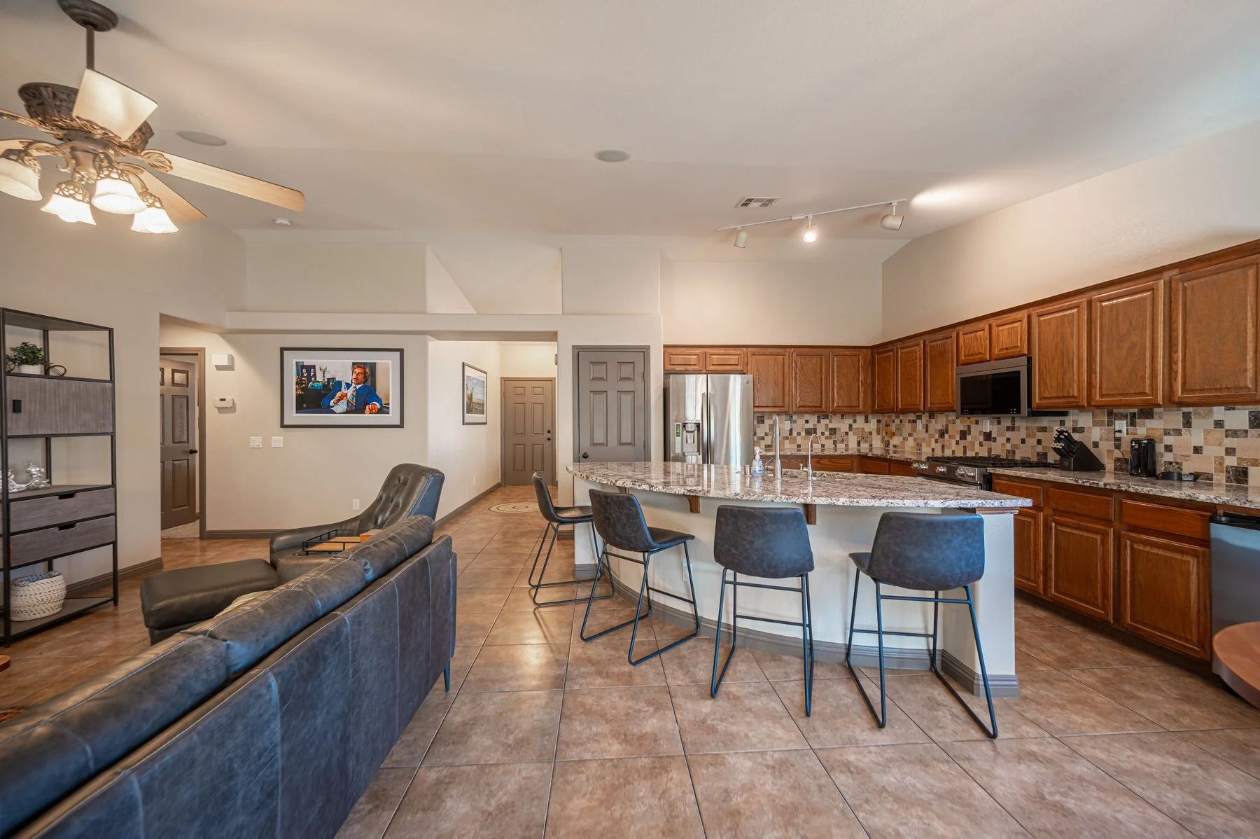 8228 Willow Cabin St-125.jpg