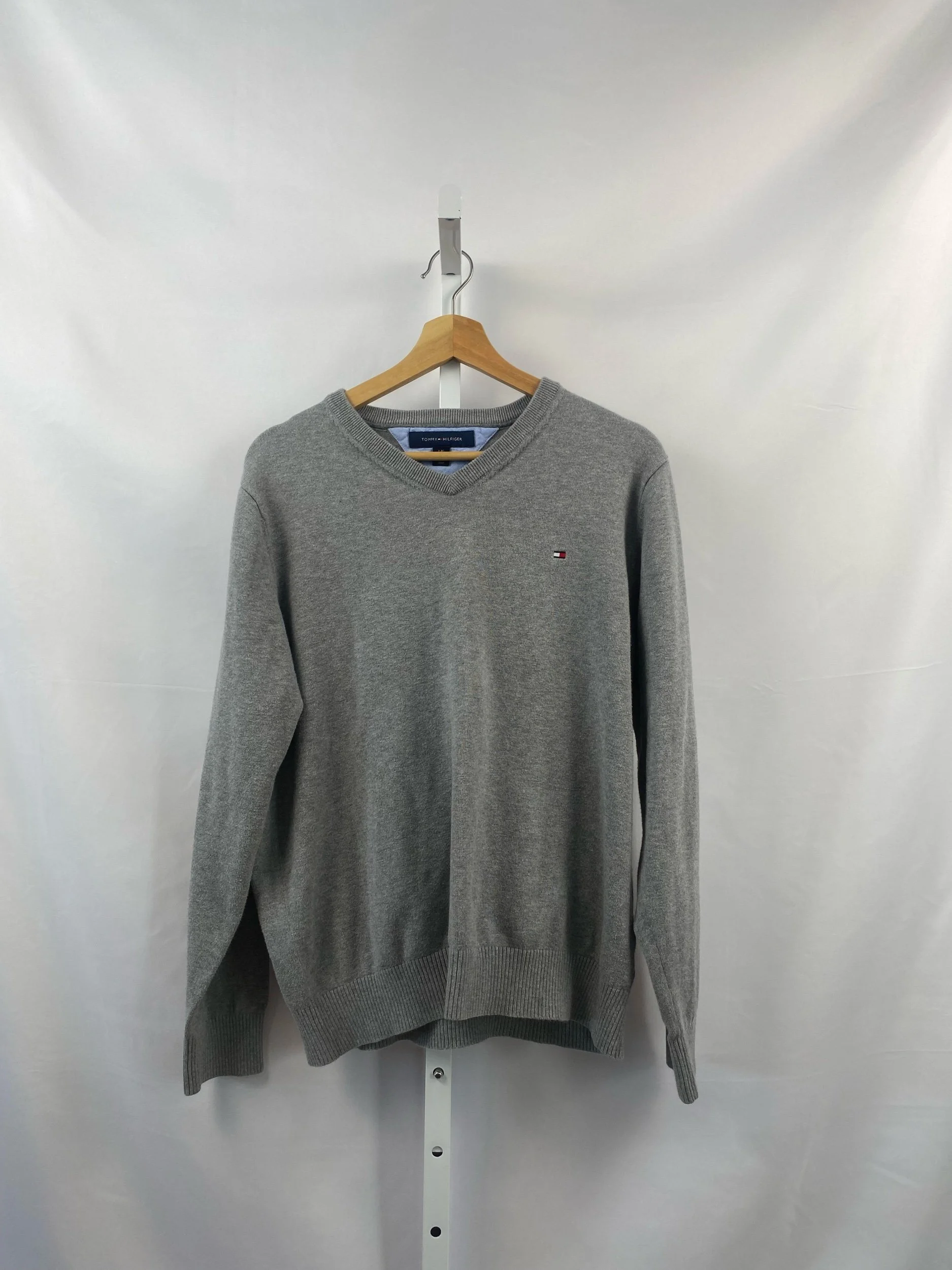 Tommy Hilfiger V-Neck Cotton Sweater (L)