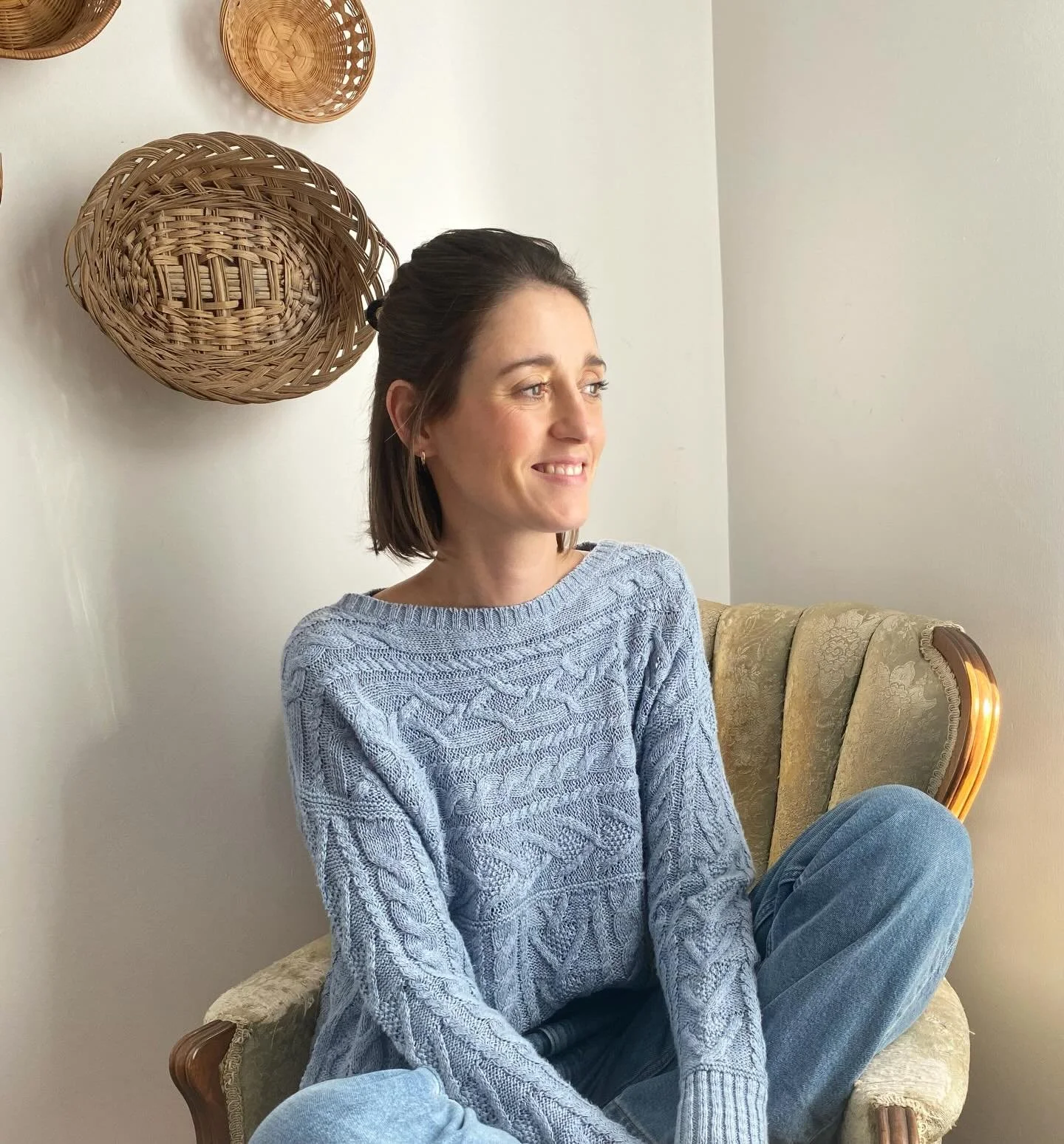 Hi there 👋

I&rsquo;m Michelle and welcome to Sunday Morning Thrift!

A bit about me&mdash;I&rsquo;m a Mom of 2, coffee lover, amateur florist, watercolour enthusiast, clay earring maker and long time Thrifter!

Sunday Morning Thrift is all about ca