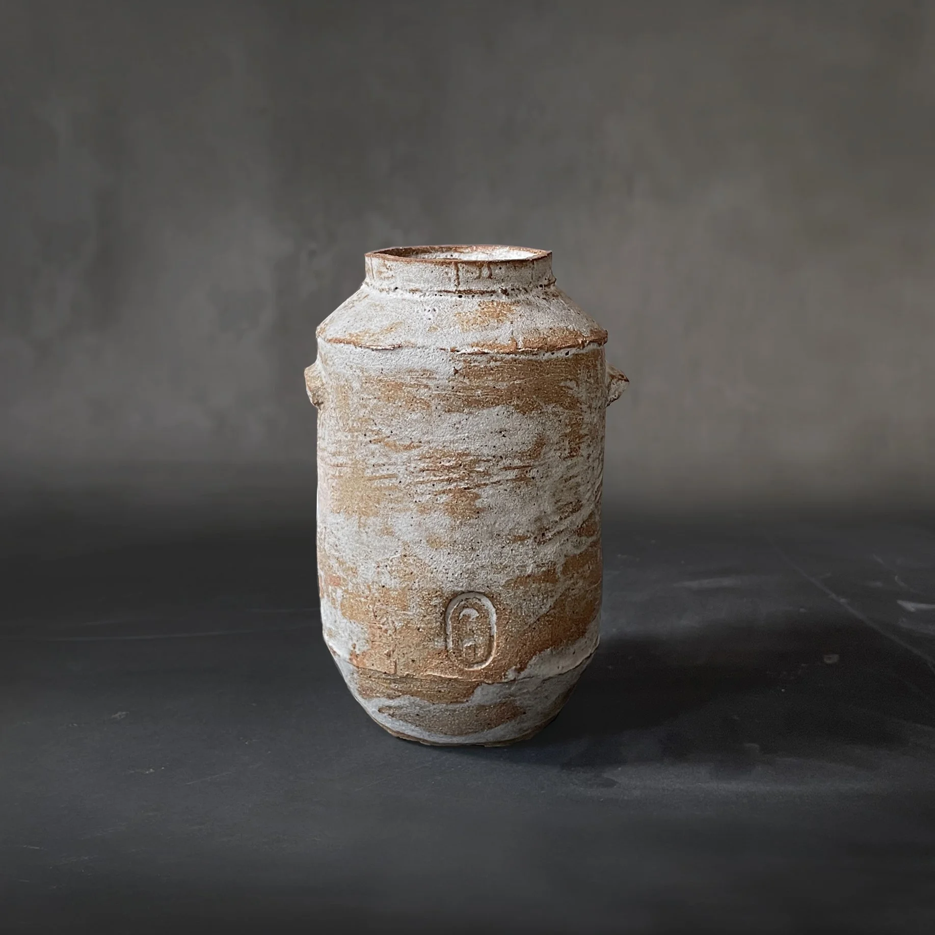 Red raku classical vase