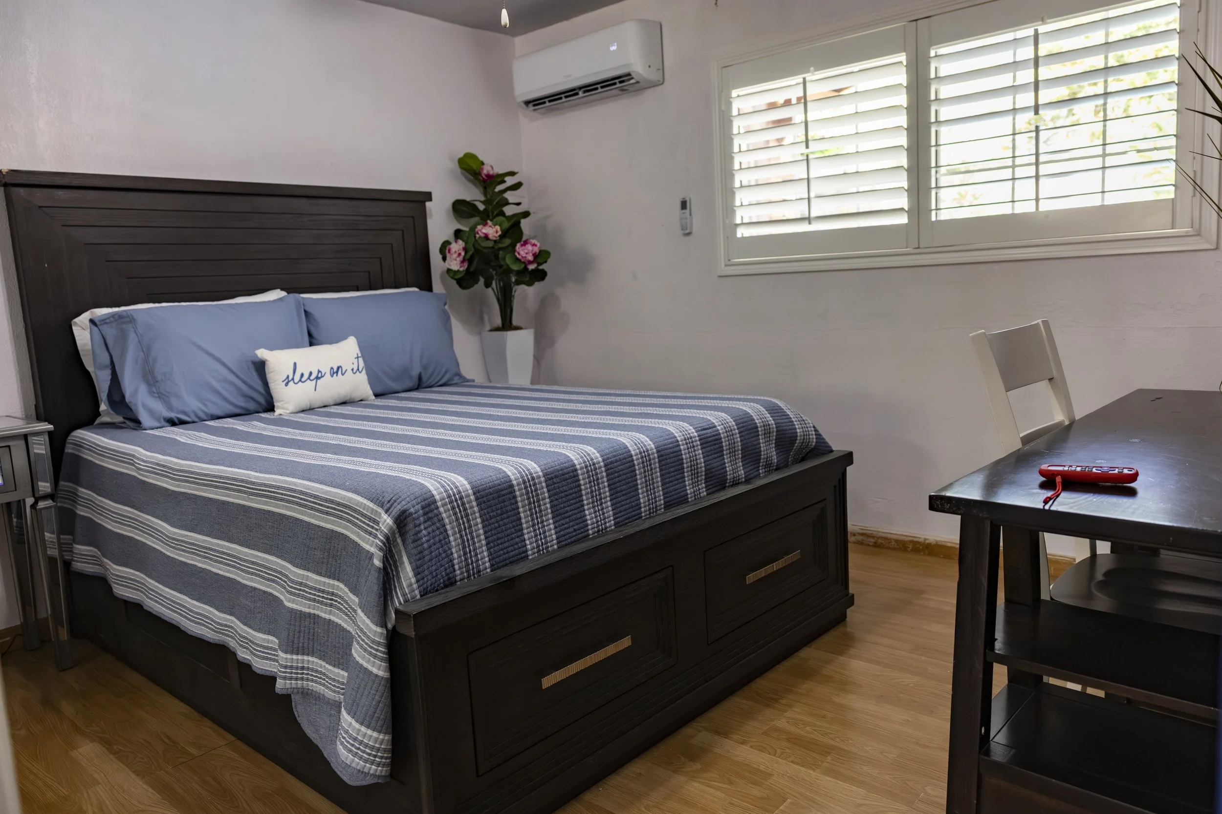 057 Lorena www.yesds.com.jpg