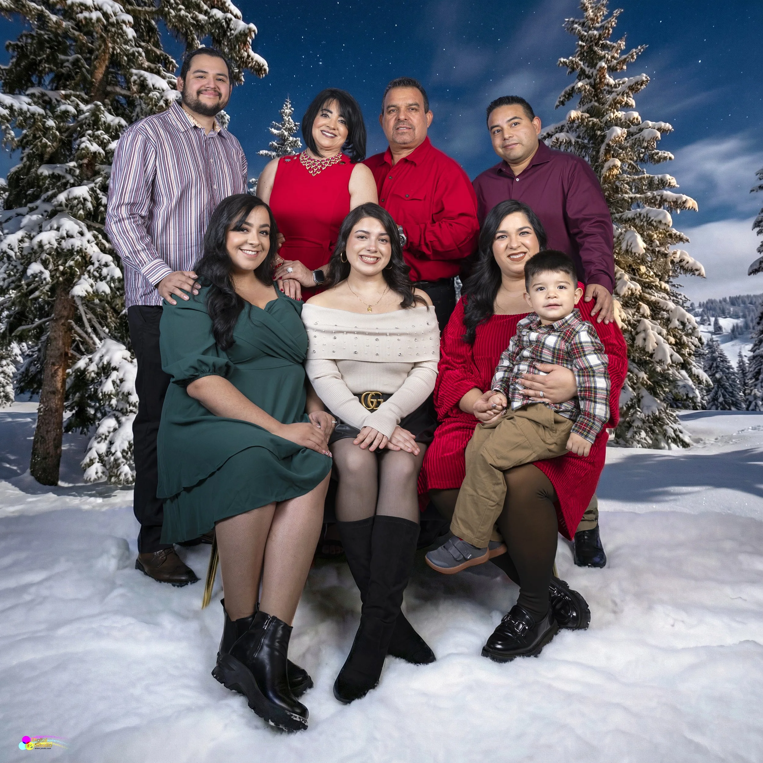 1-24x24 041 Xmass Maricela www.yesds.com.jpg