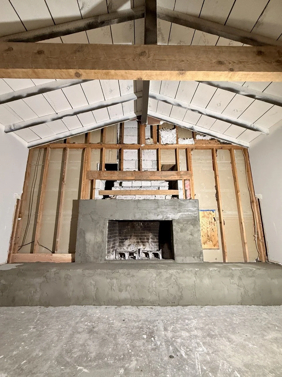 Bear Creek Living Room IMG_6153.jpeg