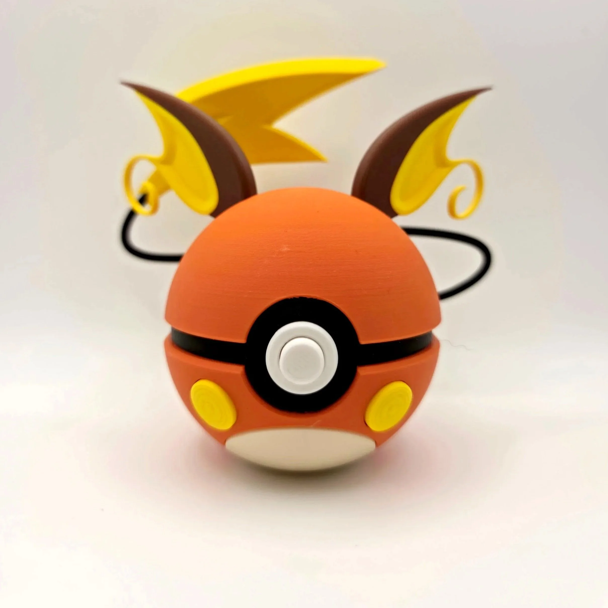 #0026 - Raichu Ball