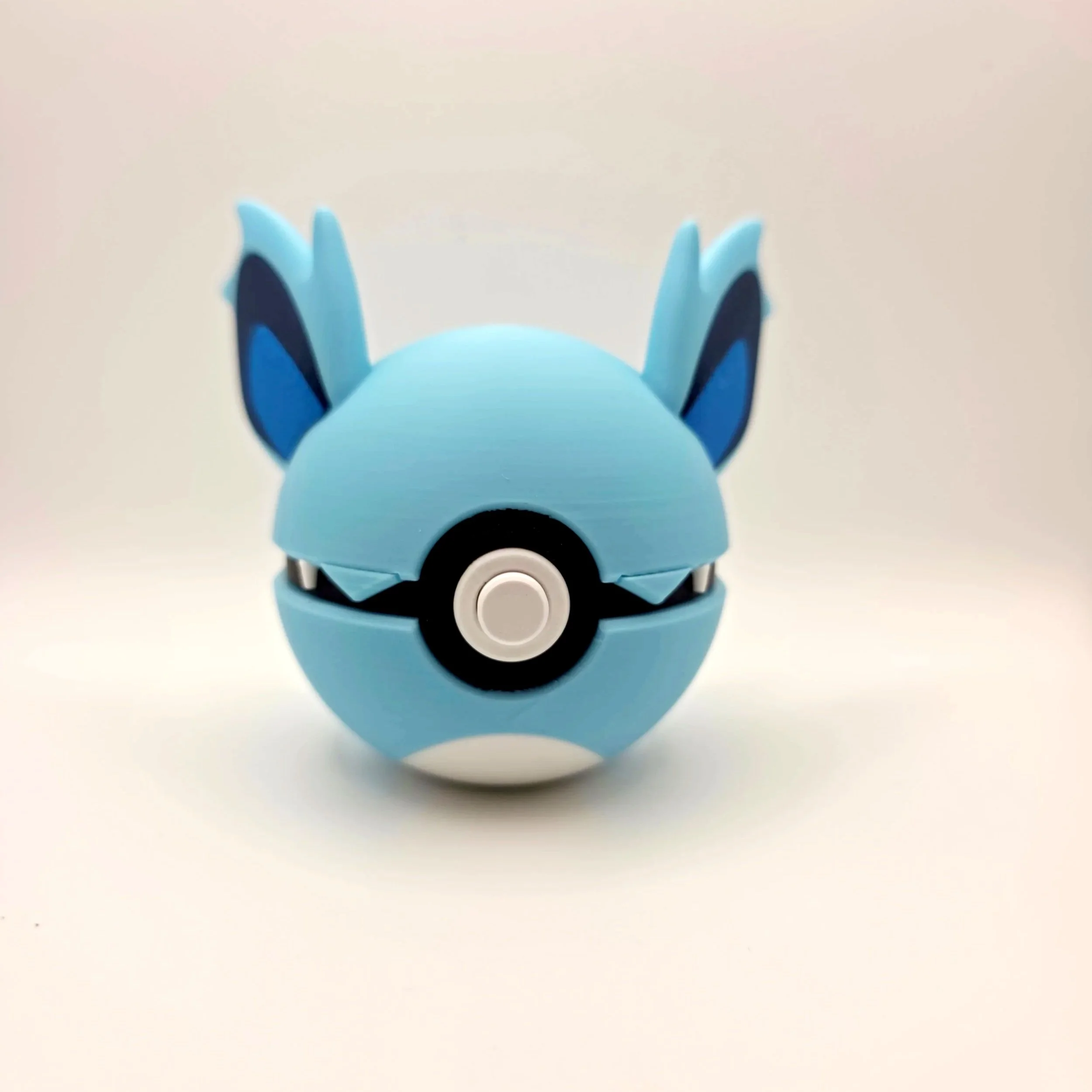 #0030 - Nidorina Ball