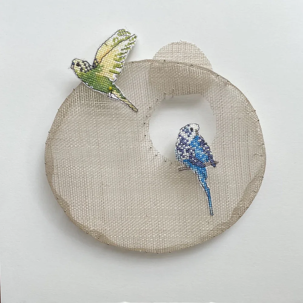 Louise Saxton, Untitled (2013), Reclaimed needlework, lace-pins, milliners straw, 29 x 28.5 cm