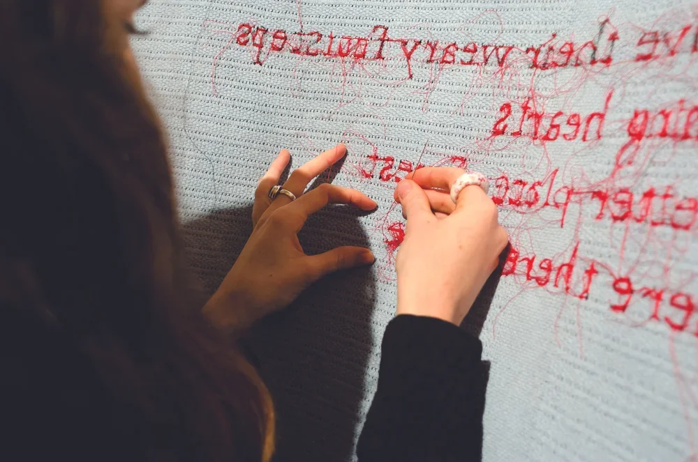 Dans Bain, Vestige (2012), Textile, 40 x 30 x 40 cm