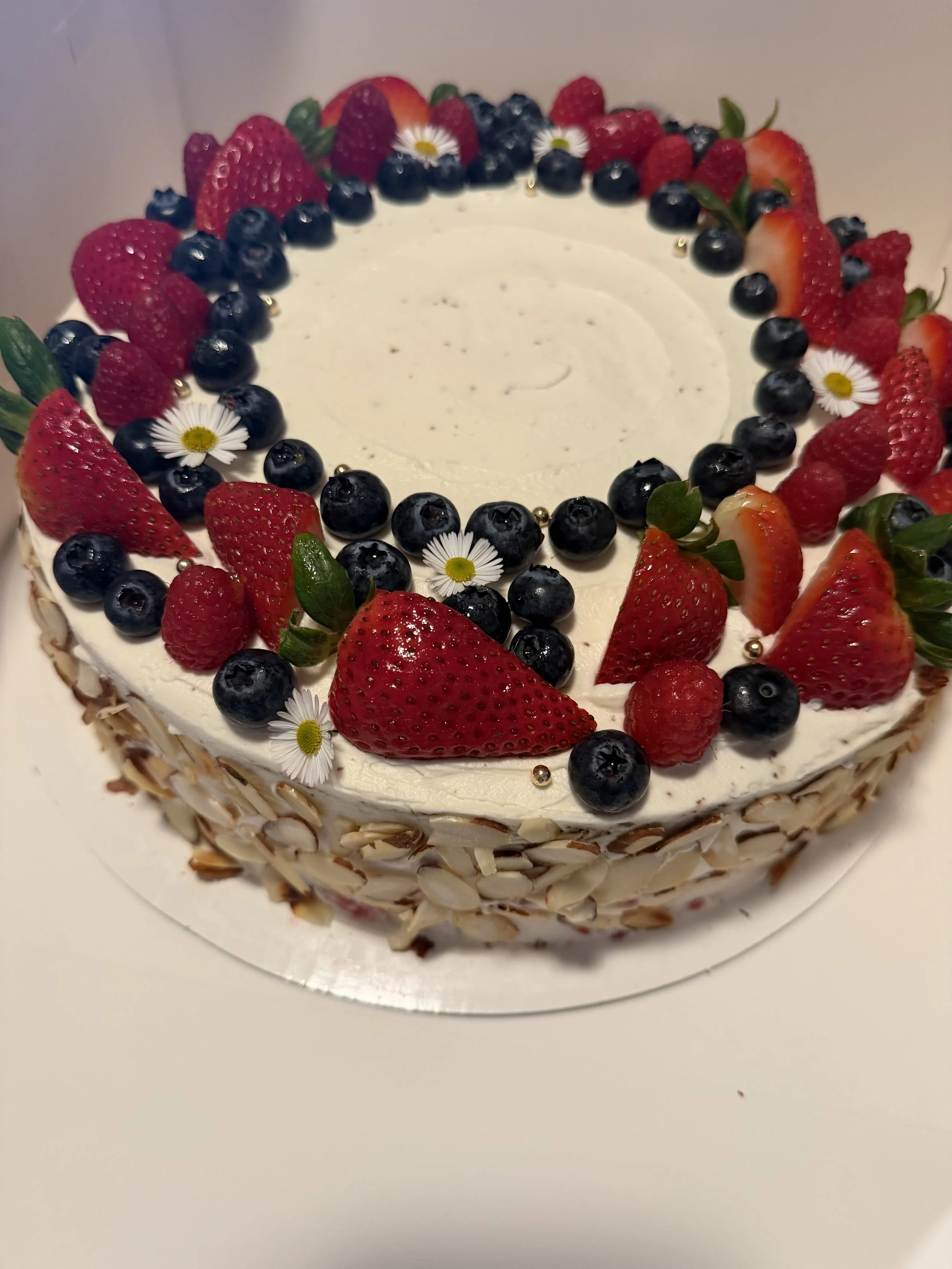 Cake of Dreams (party size)