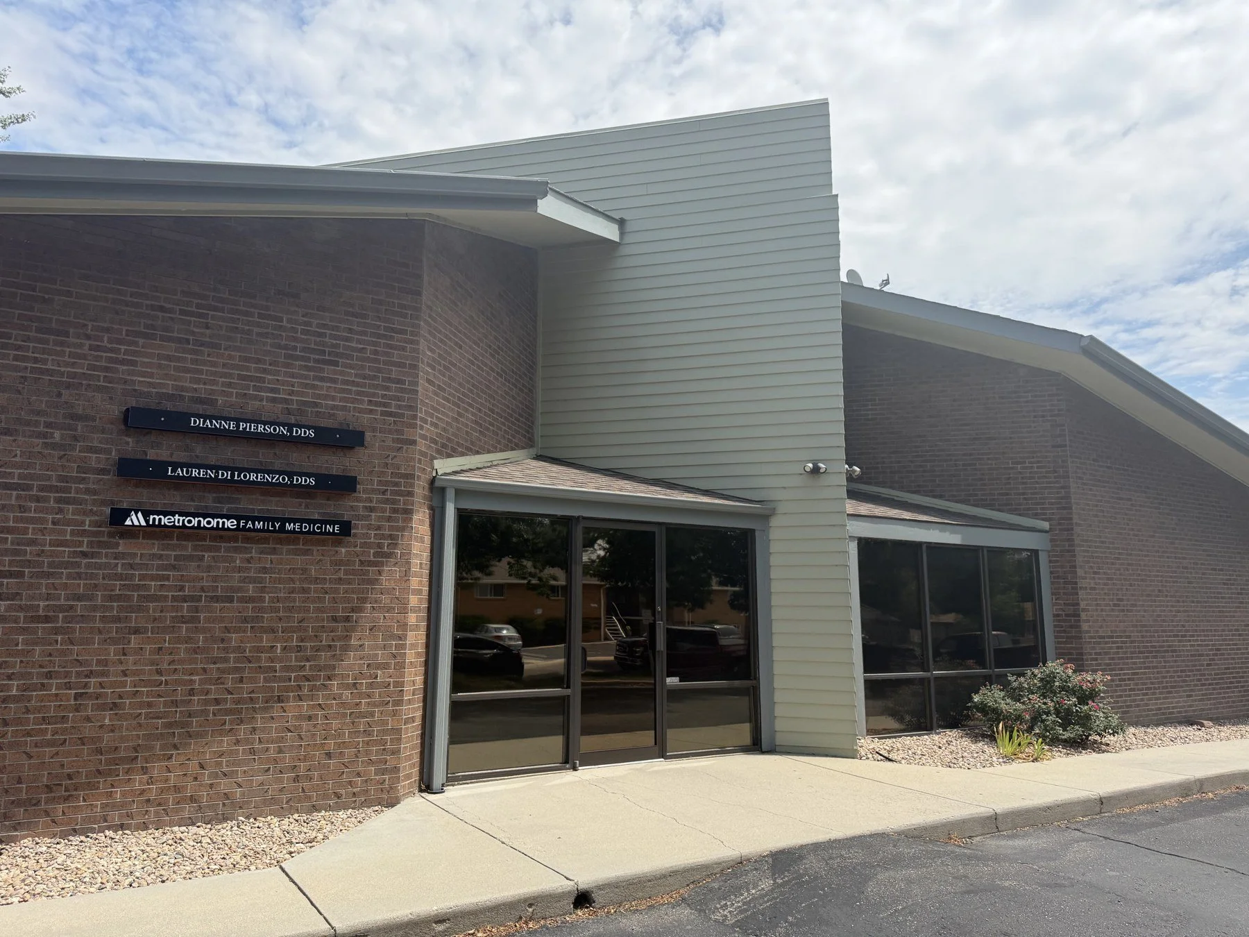 Metronome Family Medicine building exterior