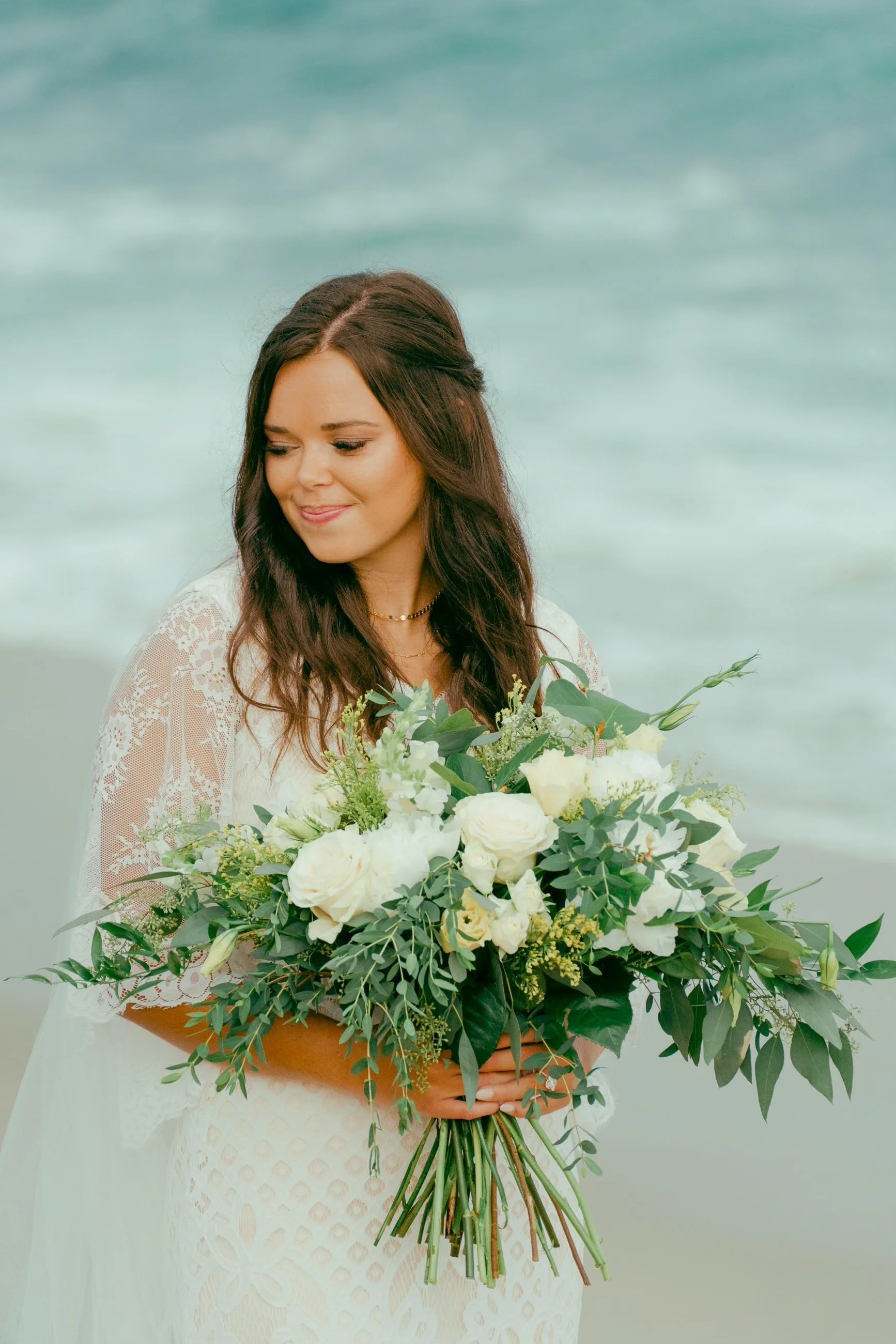 White beach bridal bouquet 