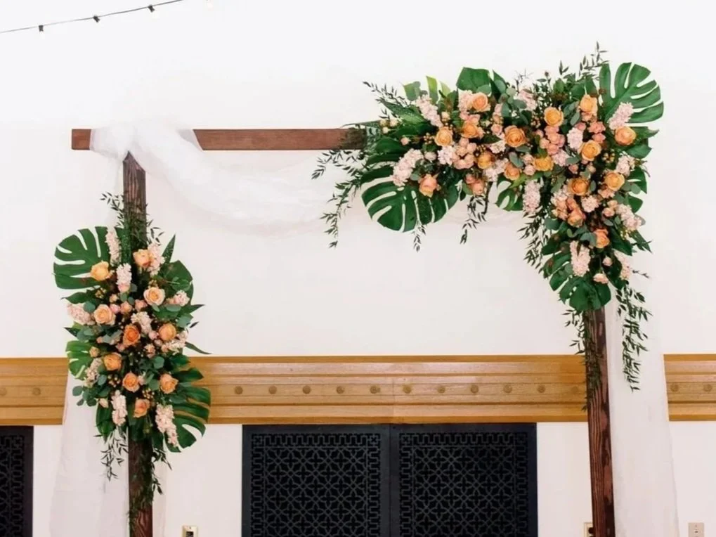 tropical floral arch by Wild Spirit Floral