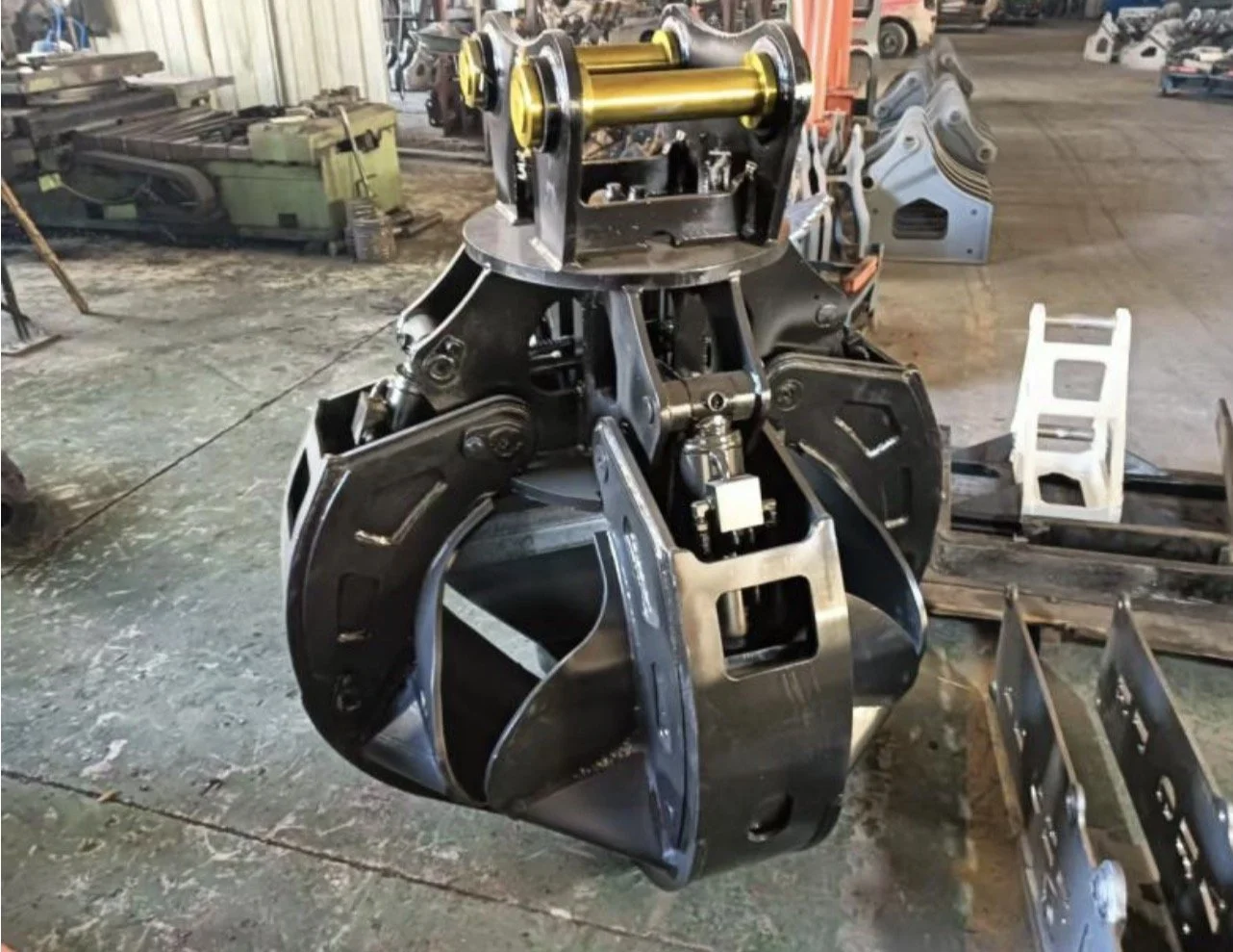 Industrial Equipment & Machinery