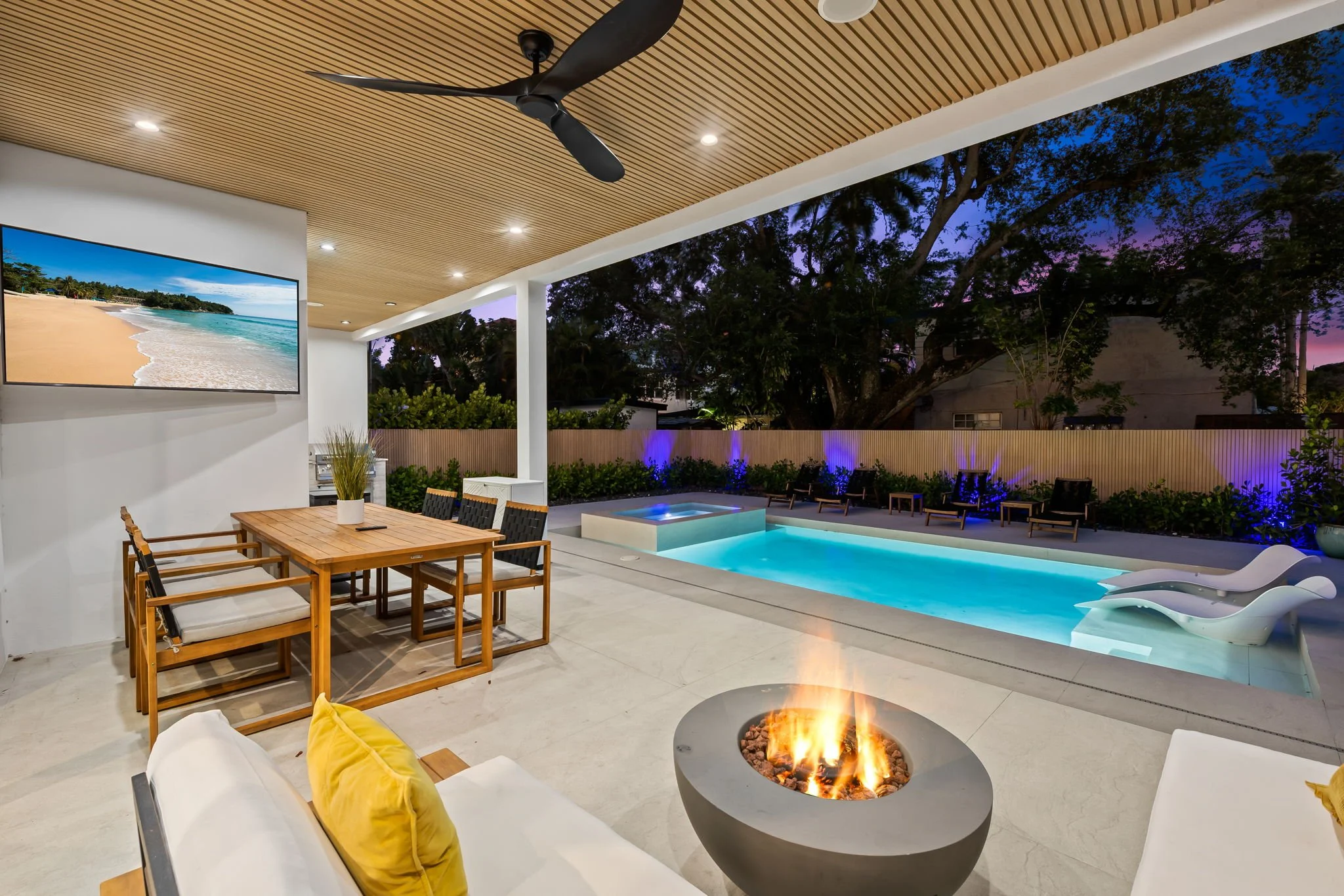 sublime-on-sixth-luxe-source-studio (2).jpeg