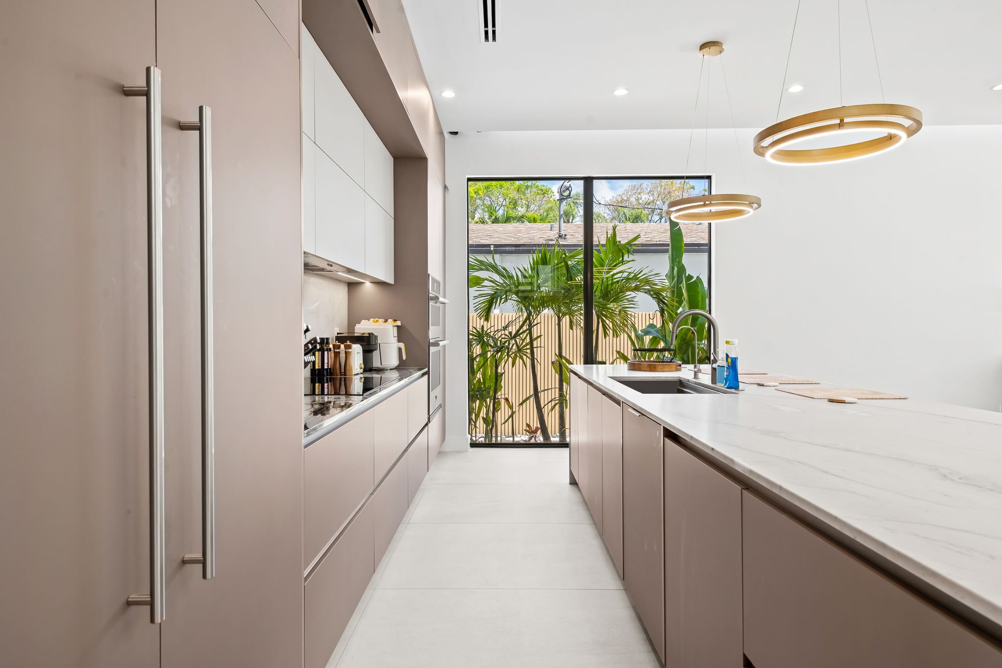 fort-lauderdale-short-term-rental-luxe-source-studio (8).jpeg