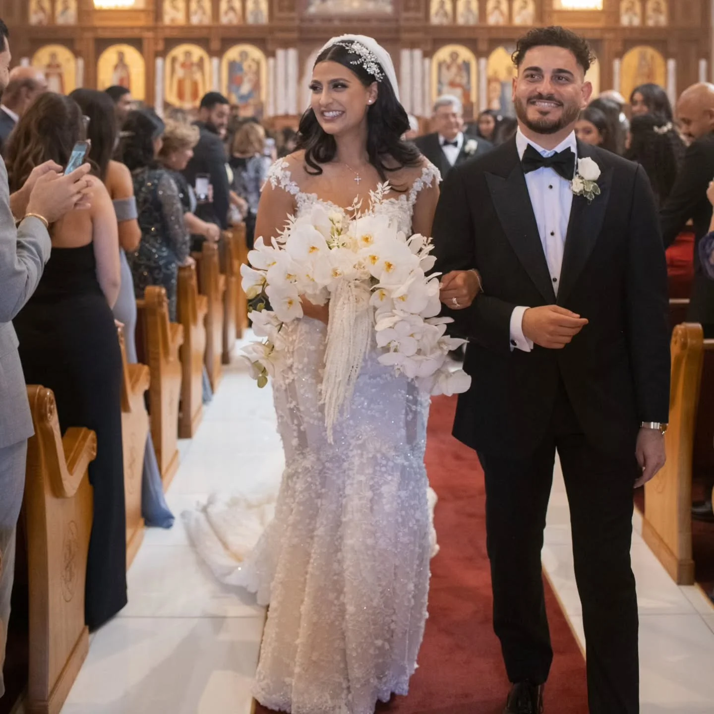 I&rsquo;m always watching for the in-between.
The smiles after the vows.
The laughter right before the throw.
Not posed &mdash; just real, fleeting moments that tell the story exactly as it felt.

If this is how you want your day remembered, I&rsquo;