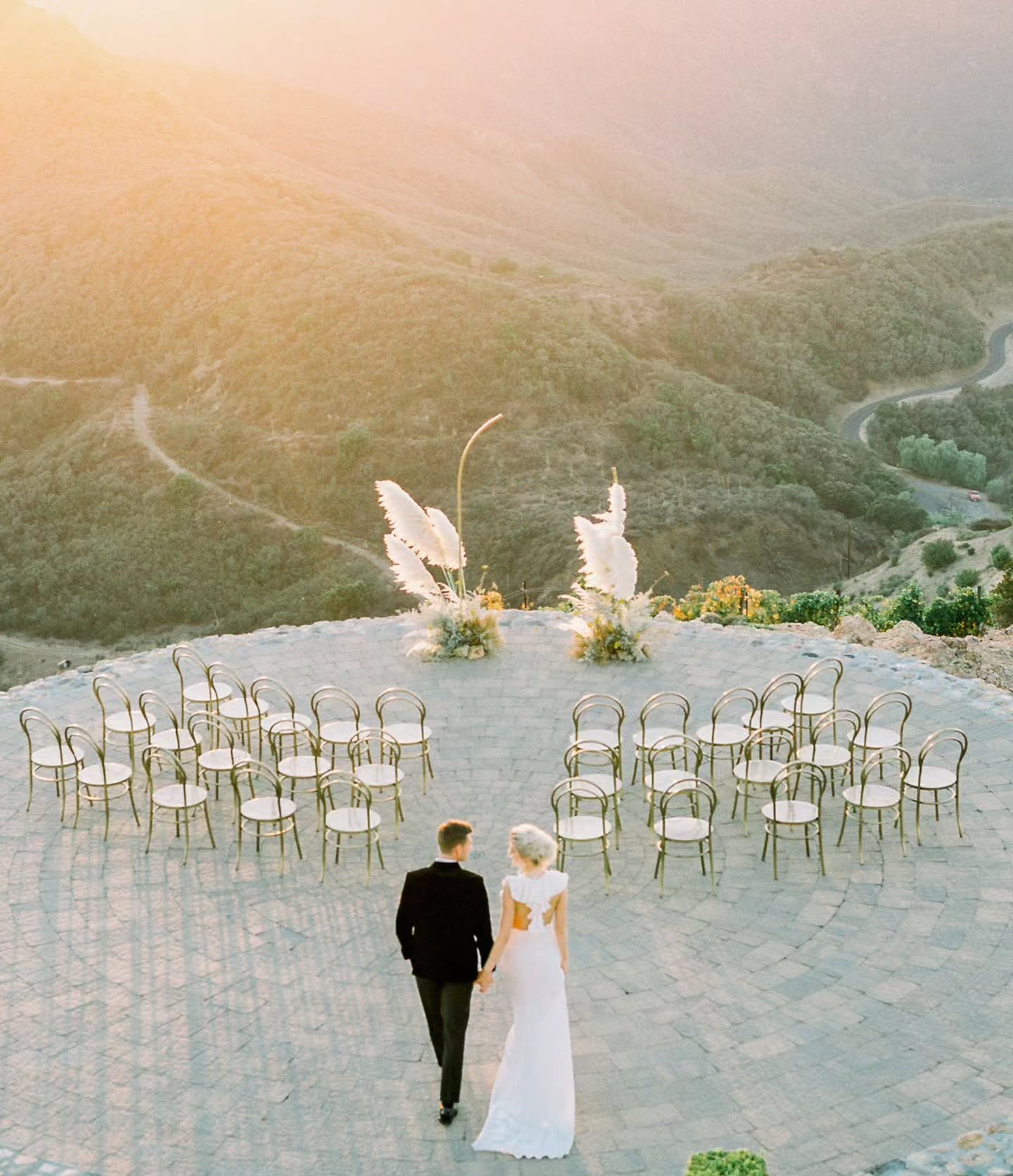 A little gift for couples who love timeless storytelling 🤍
For a limited time, I&rsquo;m including a complimentary film add-on with new wedding bookings:
Choose between 35mm still film or Super 8 video film &mdash; at no extra cost.
Film is slower, 