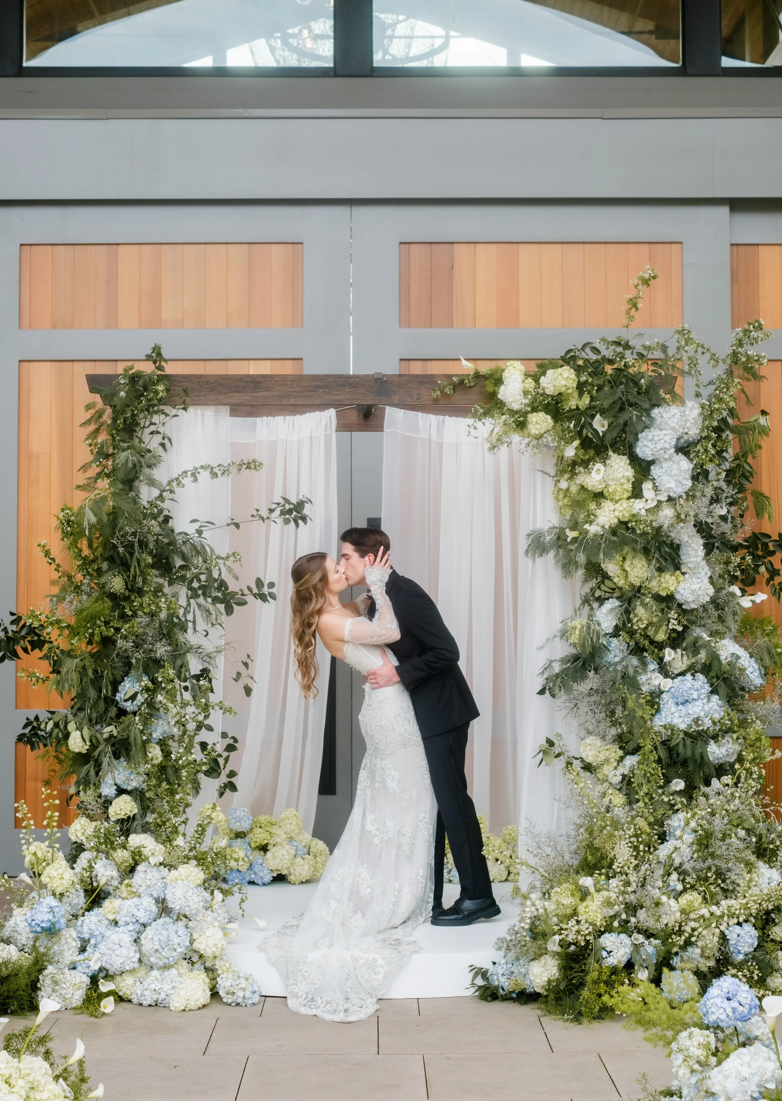 Wedding ceremony on the lawn at Appellation Healdsburg, Sonoma wine country