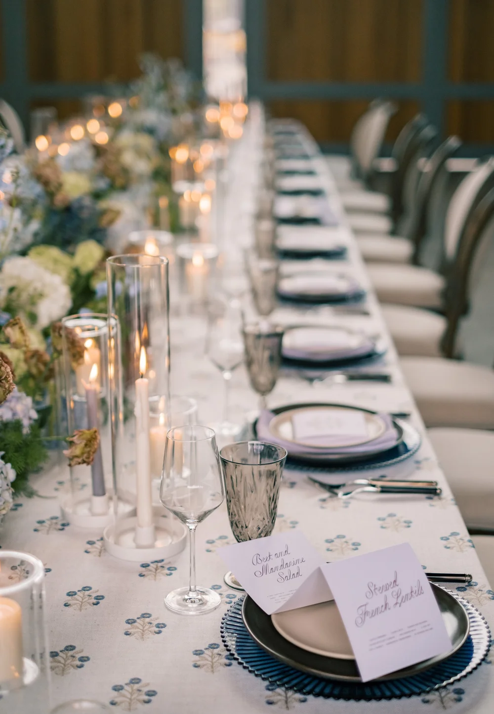 Floral tablescape detail