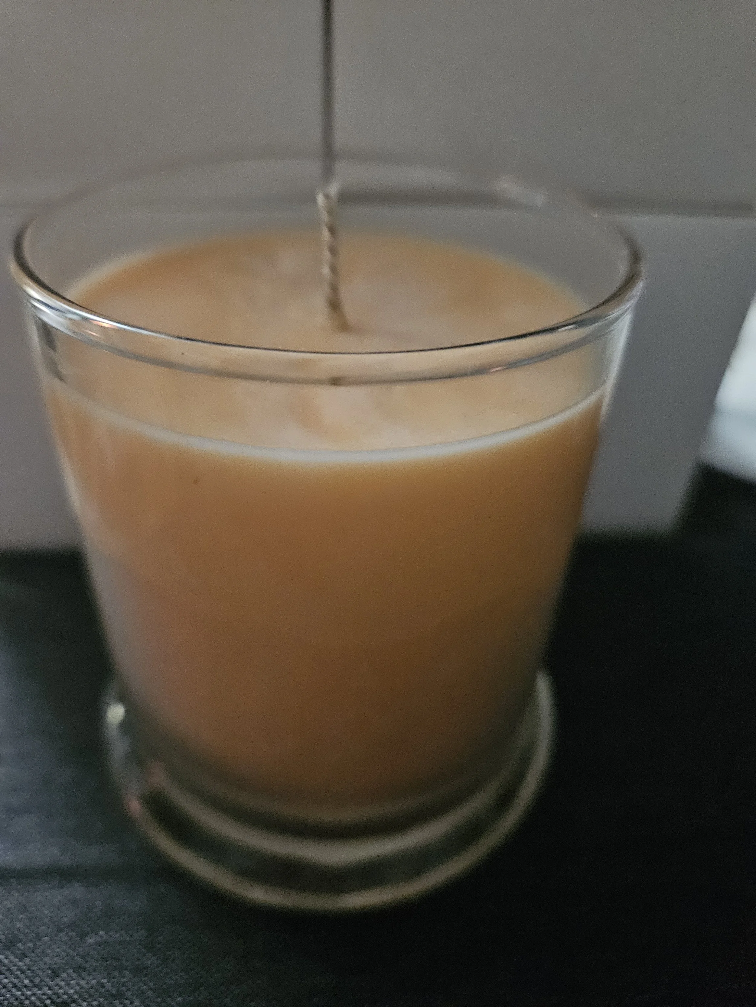 Peach Noire Scented 8.5oz Glass Jar Candle