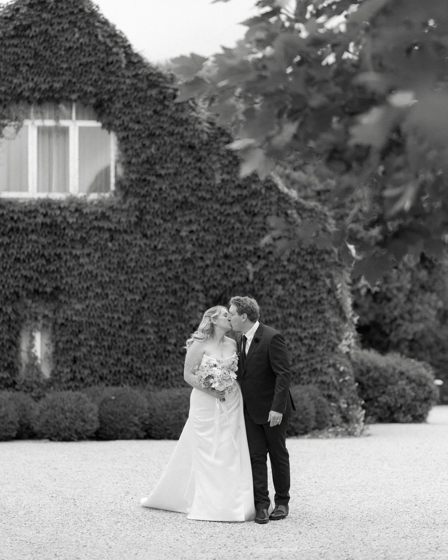 Lauren &amp; Jared&rsquo;s intimate wedding held at The Gardens at Bullimah

Photographer @leahgoodmanphotography 
Venue @the_gardens_at_bullimah 
Celebrant @sarahthompsoncelebrant 
Hair @foxyhairboutiquealbany 
Makeup @carissamakeupandbeauty 
Dress 