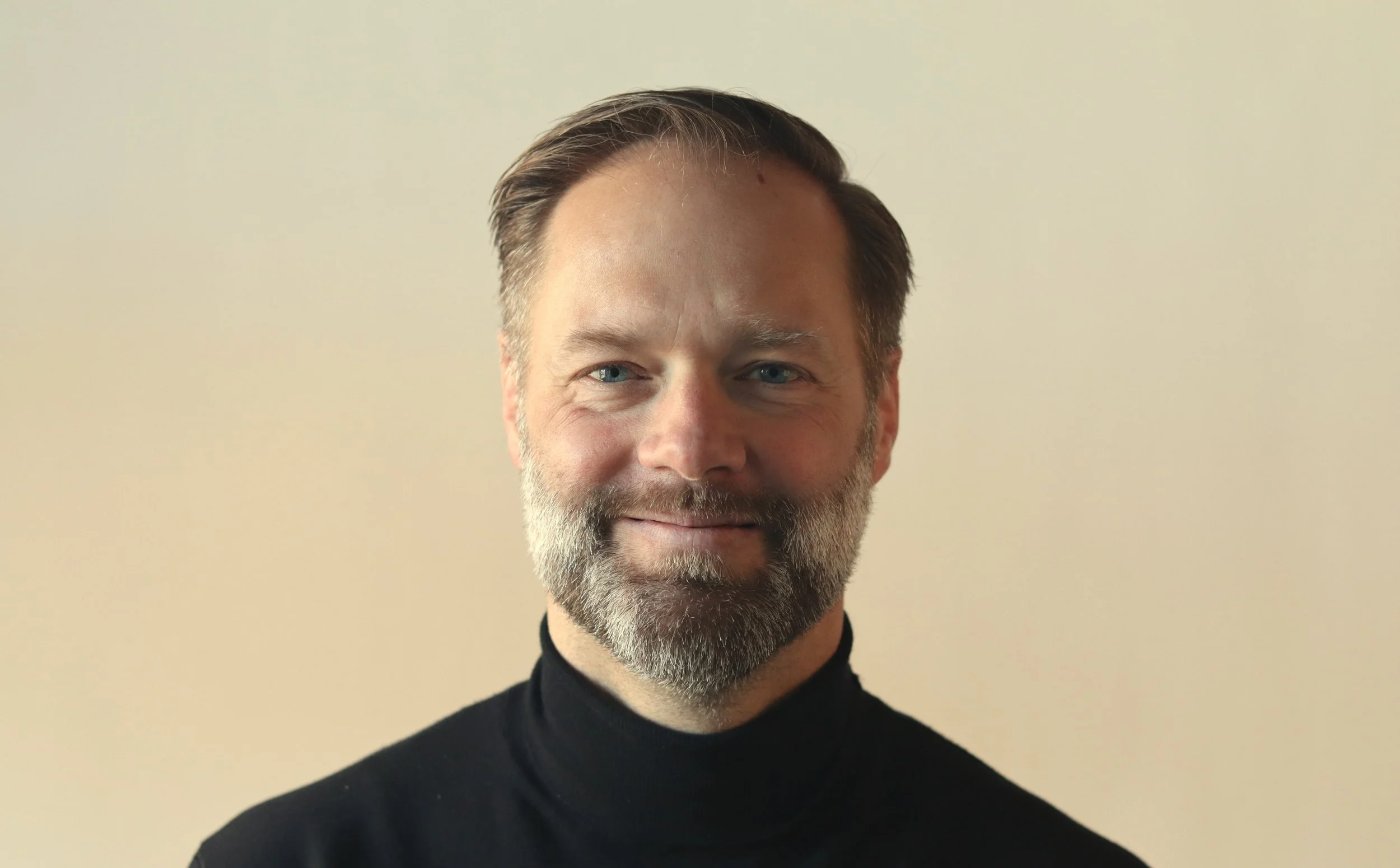 alex van straaten - interim team lead, freelance manager, fractional executive