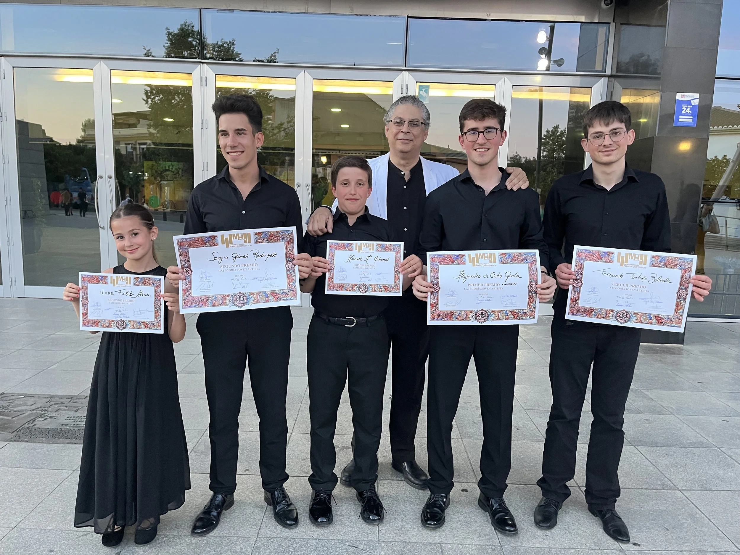 Primer Premio Concurso Internacional Piano María Herrero