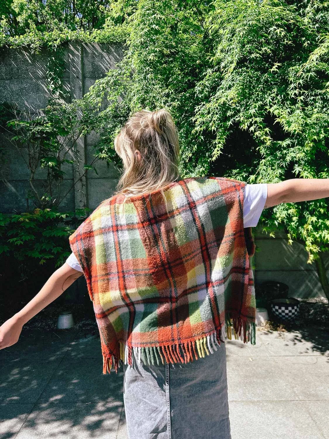 Wirwaar_britt_milis_hasselt_limburg_upcycling_kleding_jas_naaien-24.jpg