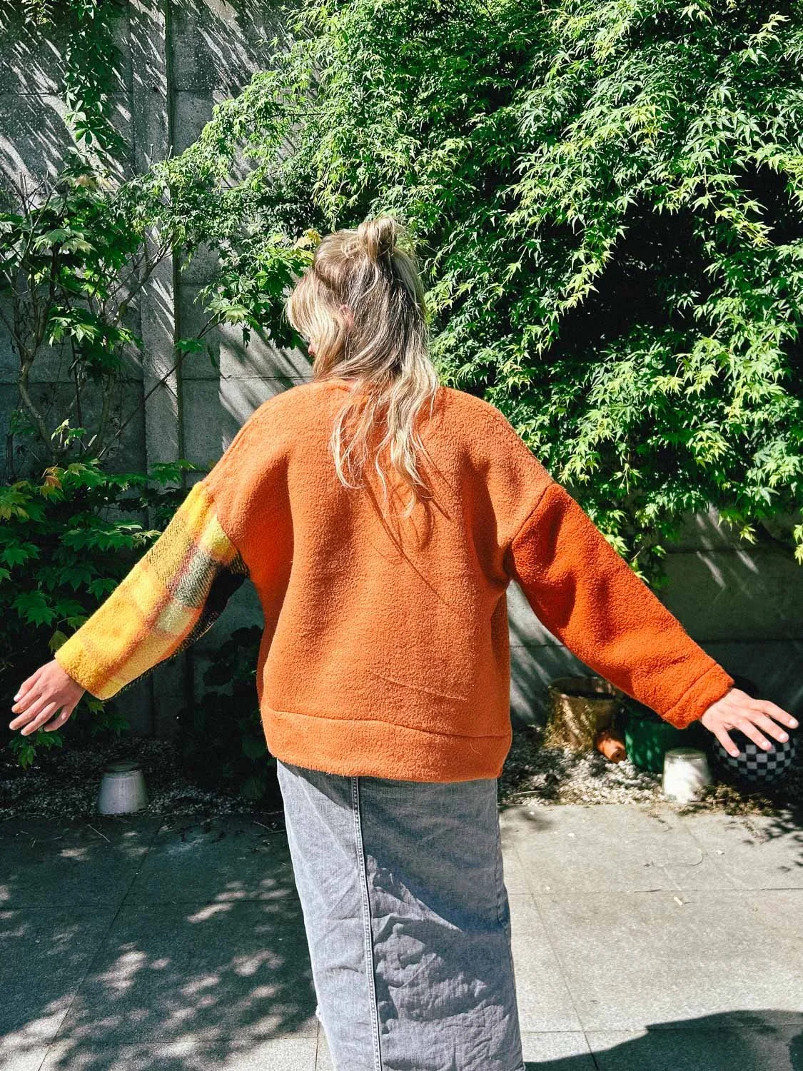 Wirwaar_britt_milis_hasselt_limburg_upcycling_kleding_jas_naaien-3.jpg