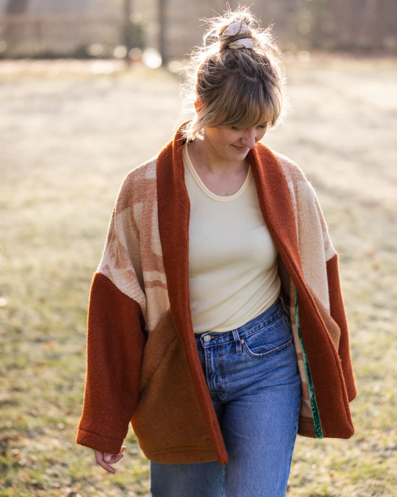 Heerlijk warm en lekker cosy 🥰

#handmade 
#slowfashion 
#upcycling 
#smallbusiness 
#upcycledclothes