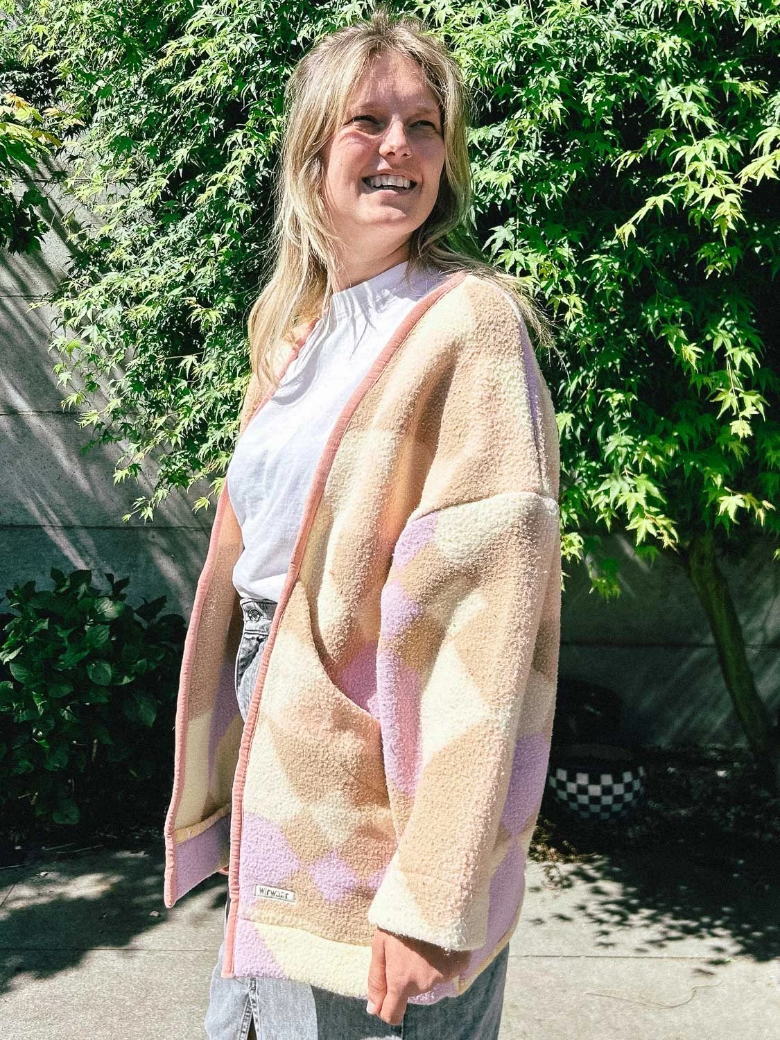 Wirwaar_britt_milis_hasselt_limburg_upcycling_kleding_jas_naaien-8.jpg
