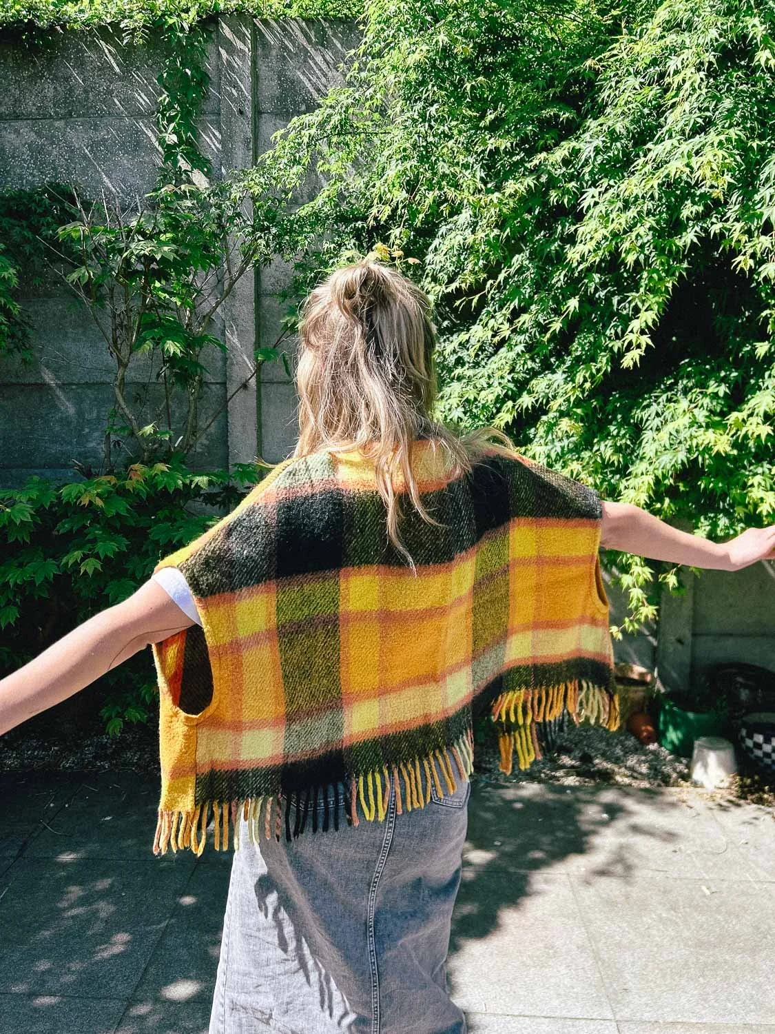 Wirwaar_britt_milis_hasselt_limburg_upcycling_kleding_jas_naaien-18.jpg