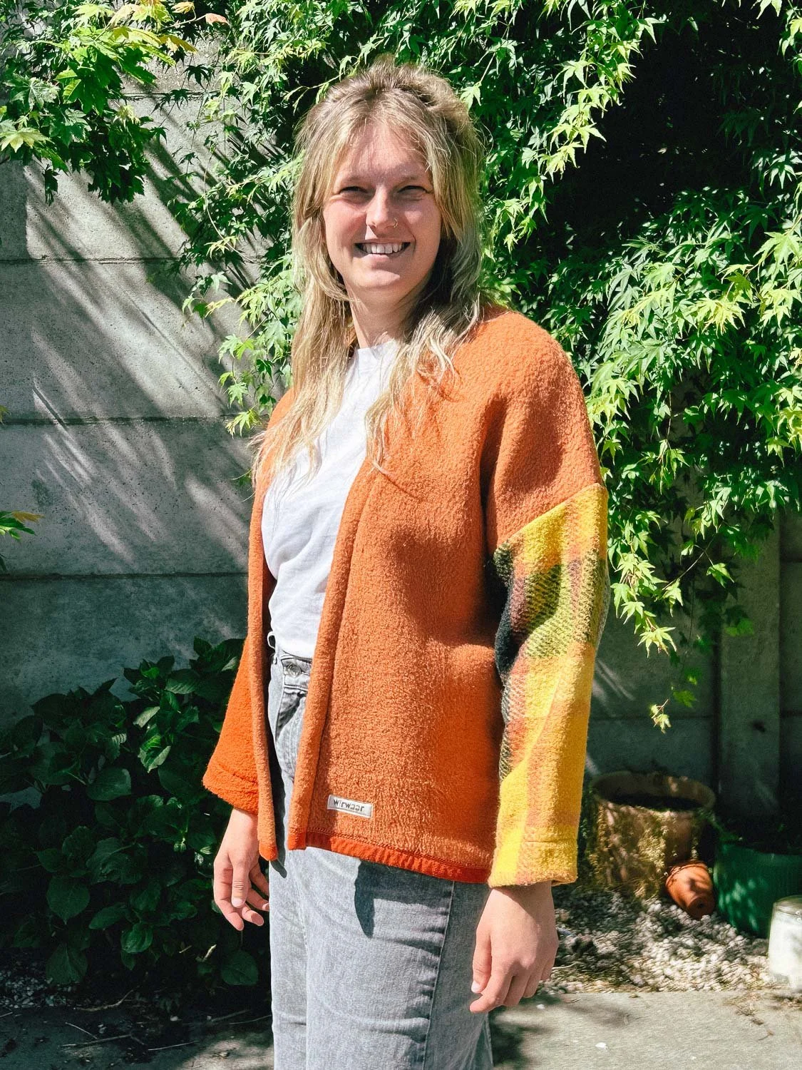 Wirwaar_britt_milis_hasselt_limburg_upcycling_kleding_jas_naaien.jpg