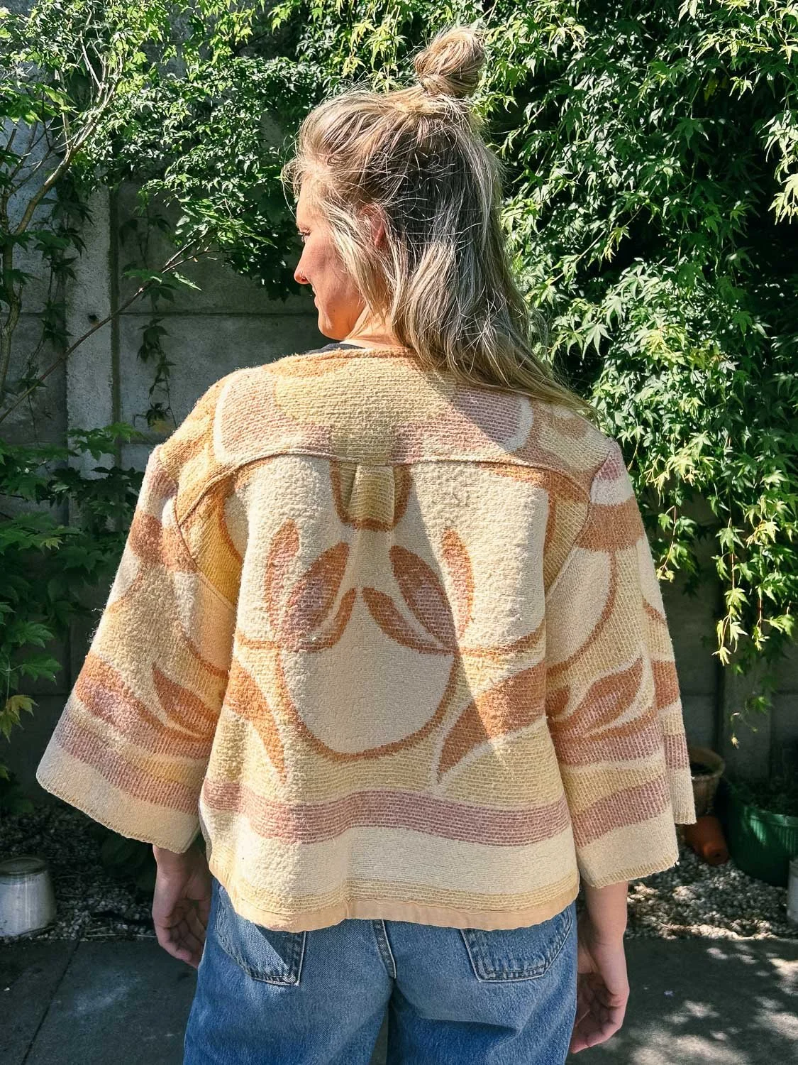 Wirwaar_britt_milis_hasselt_limburg_upcycling_kleding_jas_naaien-6.jpg