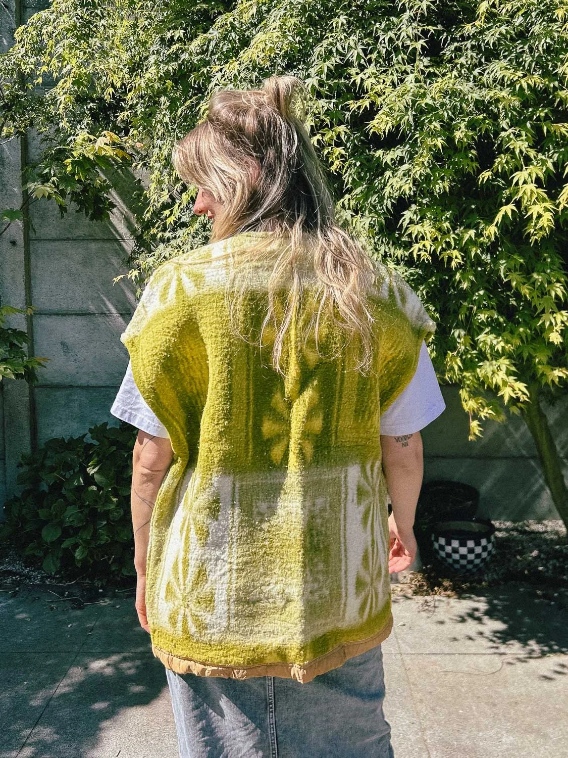 Wirwaar_britt_milis_hasselt_limburg_upcycling_kleding_jas_naaien-46.jpg