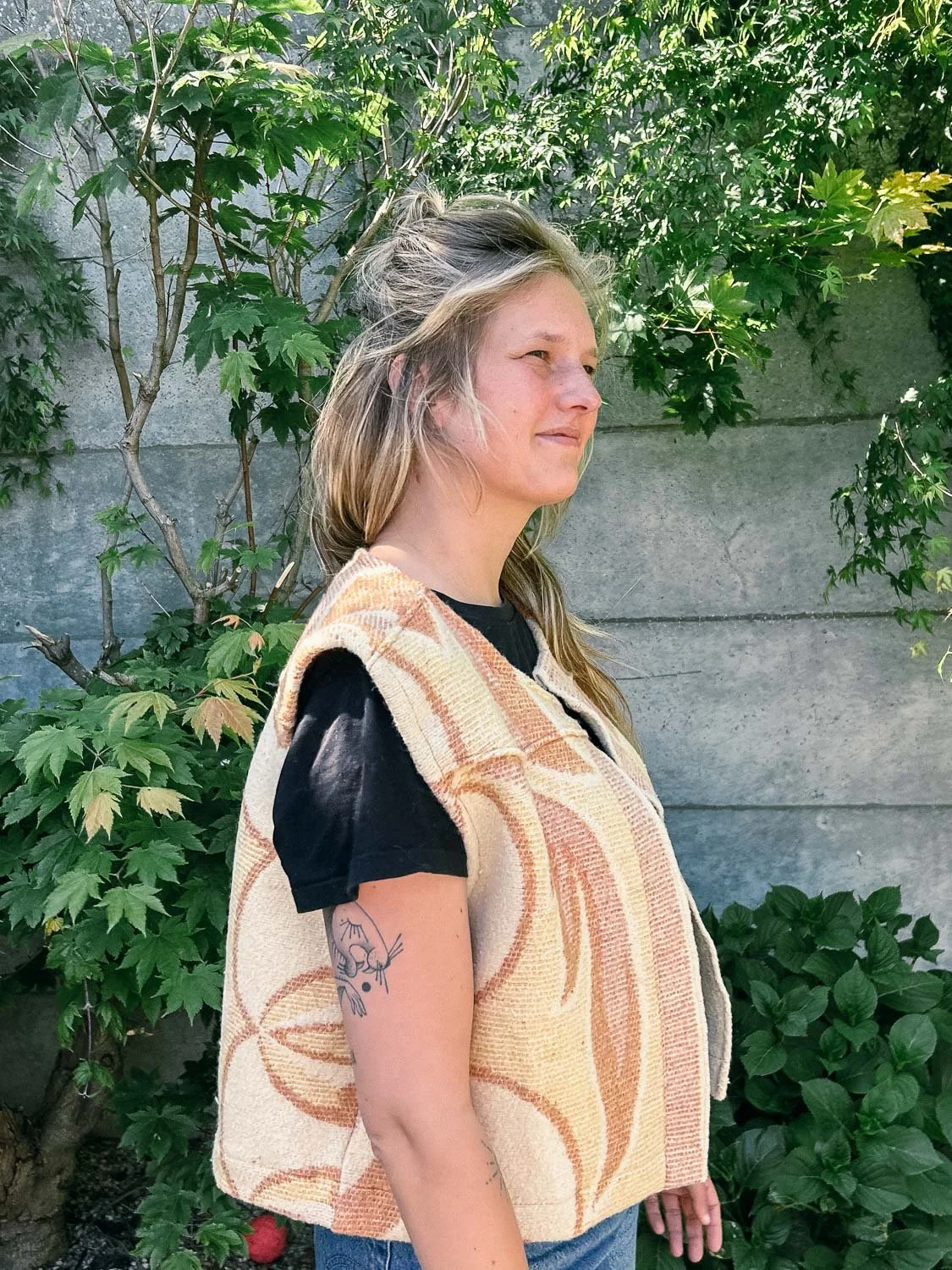 Wirwaar_britt_milis_hasselt_limburg_upcycling_kleding_jas_naaien-3.jpg