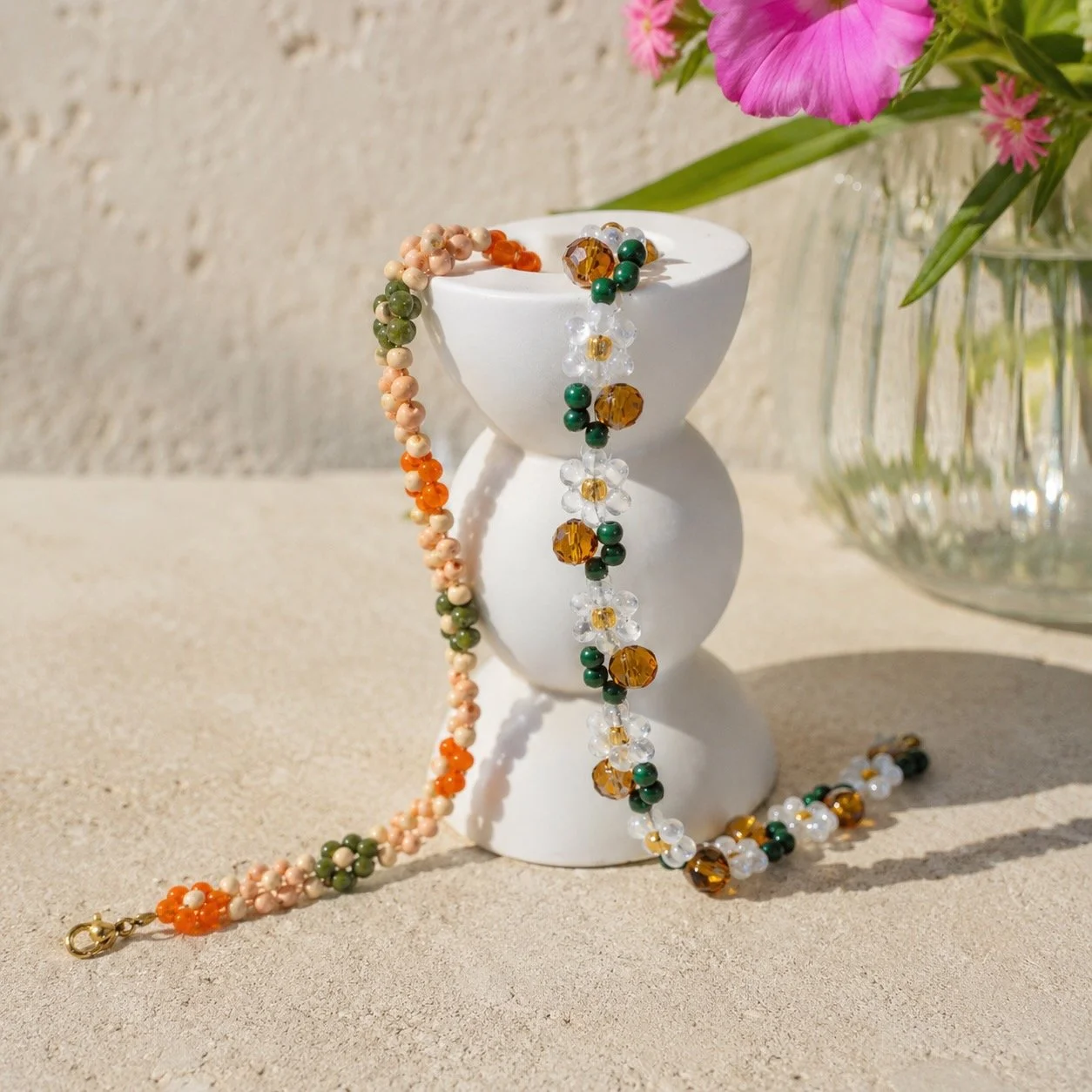 Blumenarmband aus Perlen.jpeg