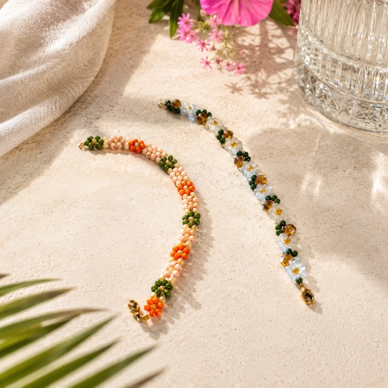 Blumenarmband aus Perlen (2).jpeg