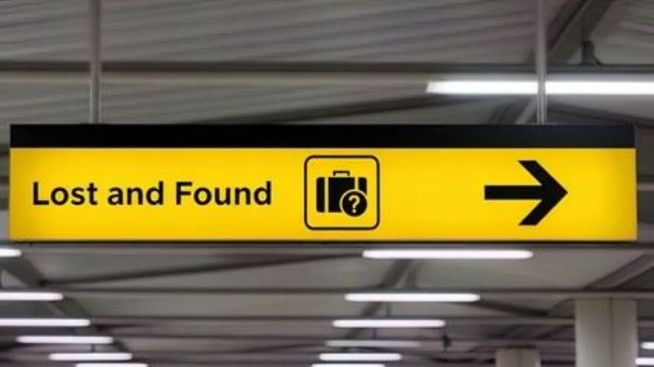 I left my laptop on a plane. Here's how I got it back