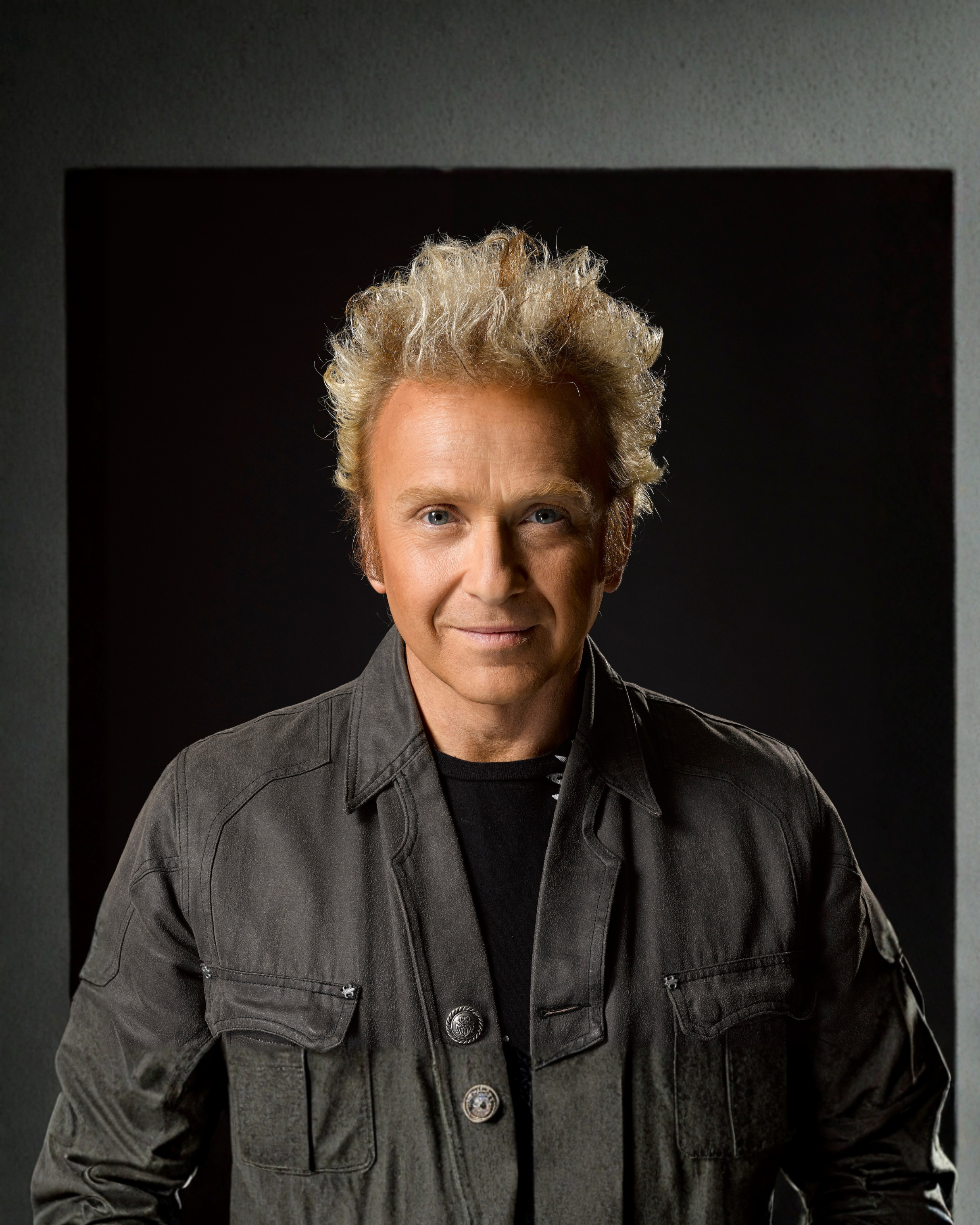 Mega Magic: Illusionist Franz Harary