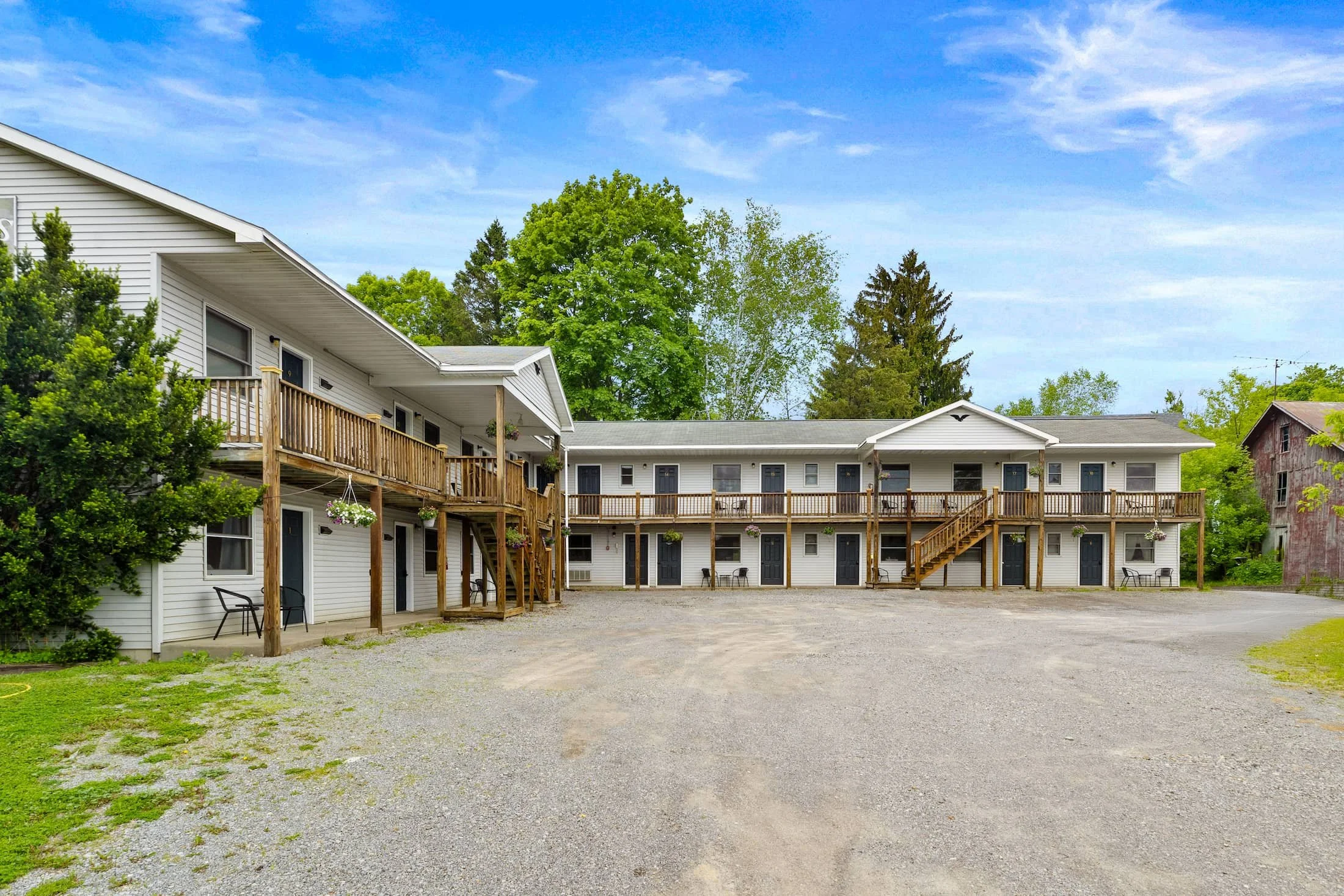 Outside view of KC’s Corner Motel, a pet-friendly motel near Cooperstown, New York