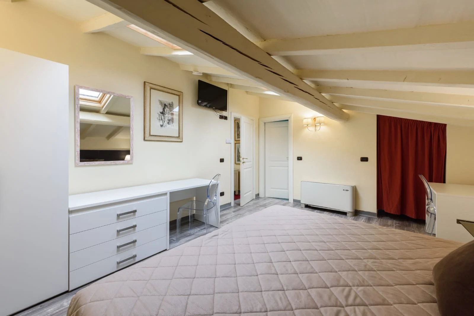 Image of room with a single double bed.