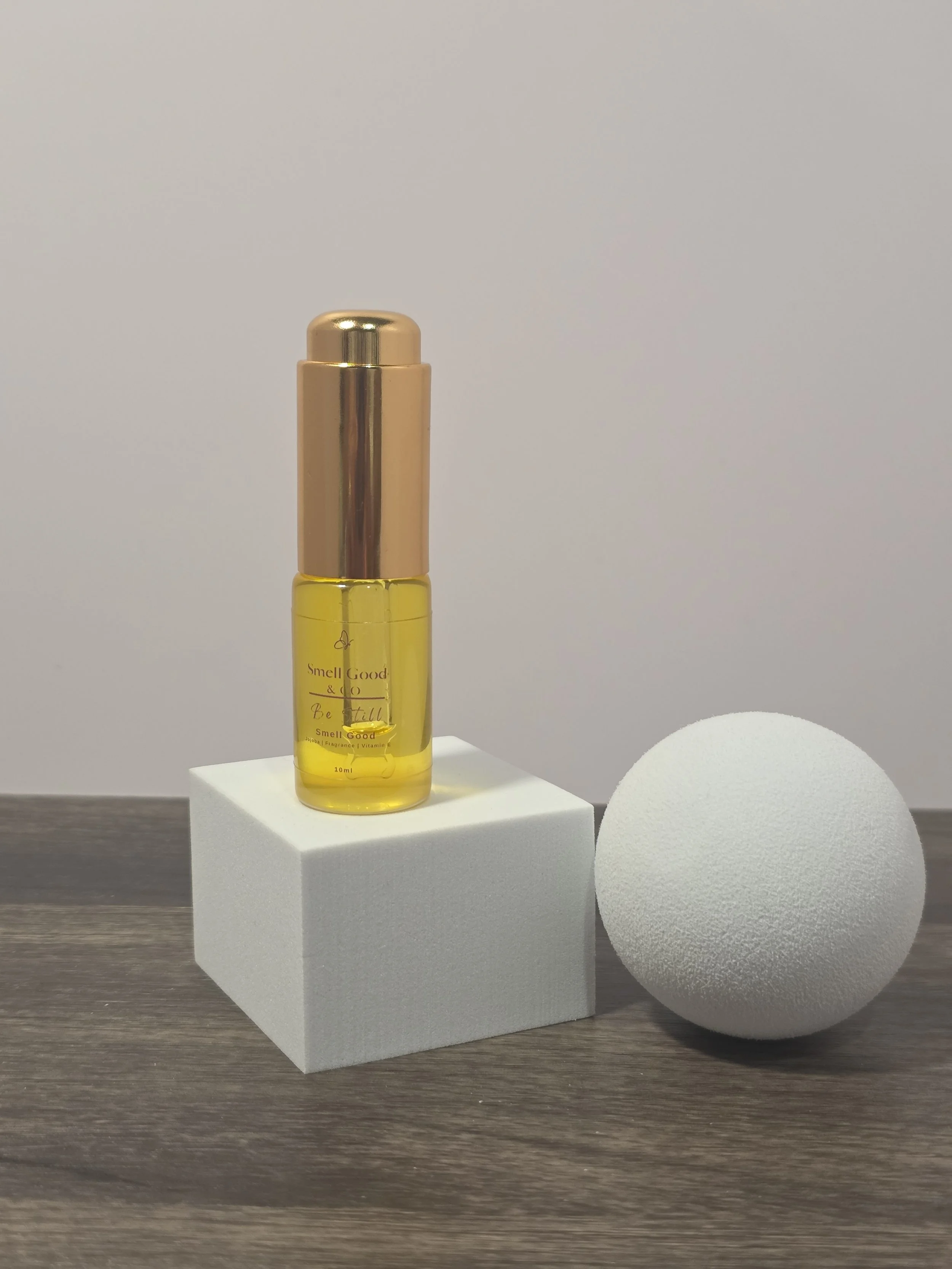 BE STILL —  Smell Good